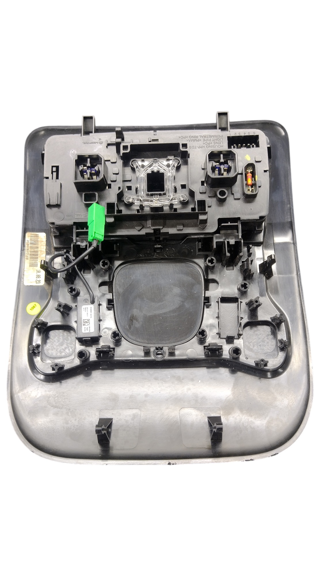 Luz De Teto Rampage 2024 Com Detalhe 4