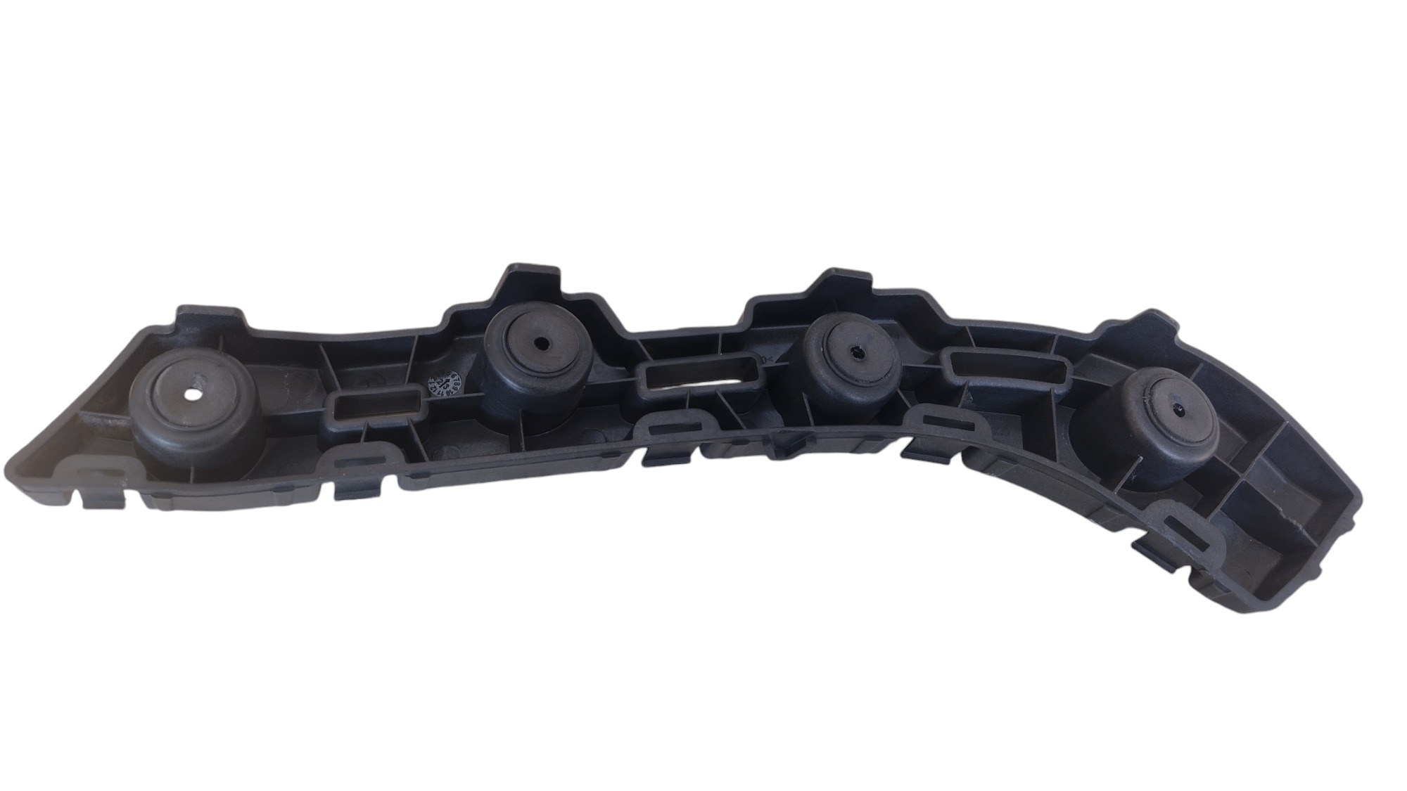 Suporte Guia Do Parachoque T.e Tracker 2024 3