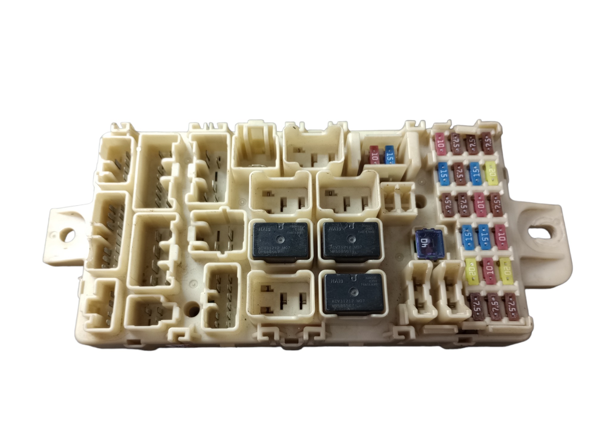 Caixa Fusível Interna Triton 3.2 2010 2