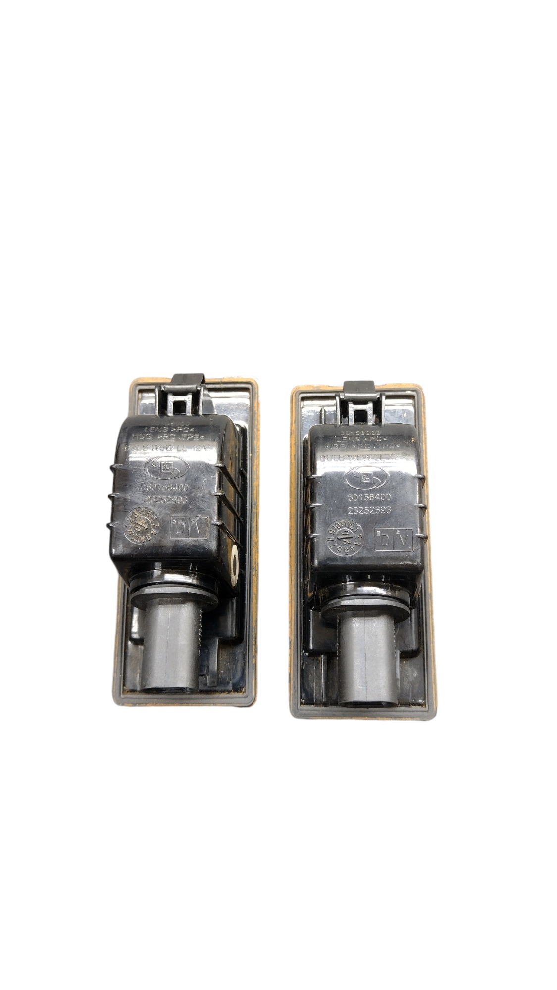 Par Luz De Placa Gm Tracker 2021 5