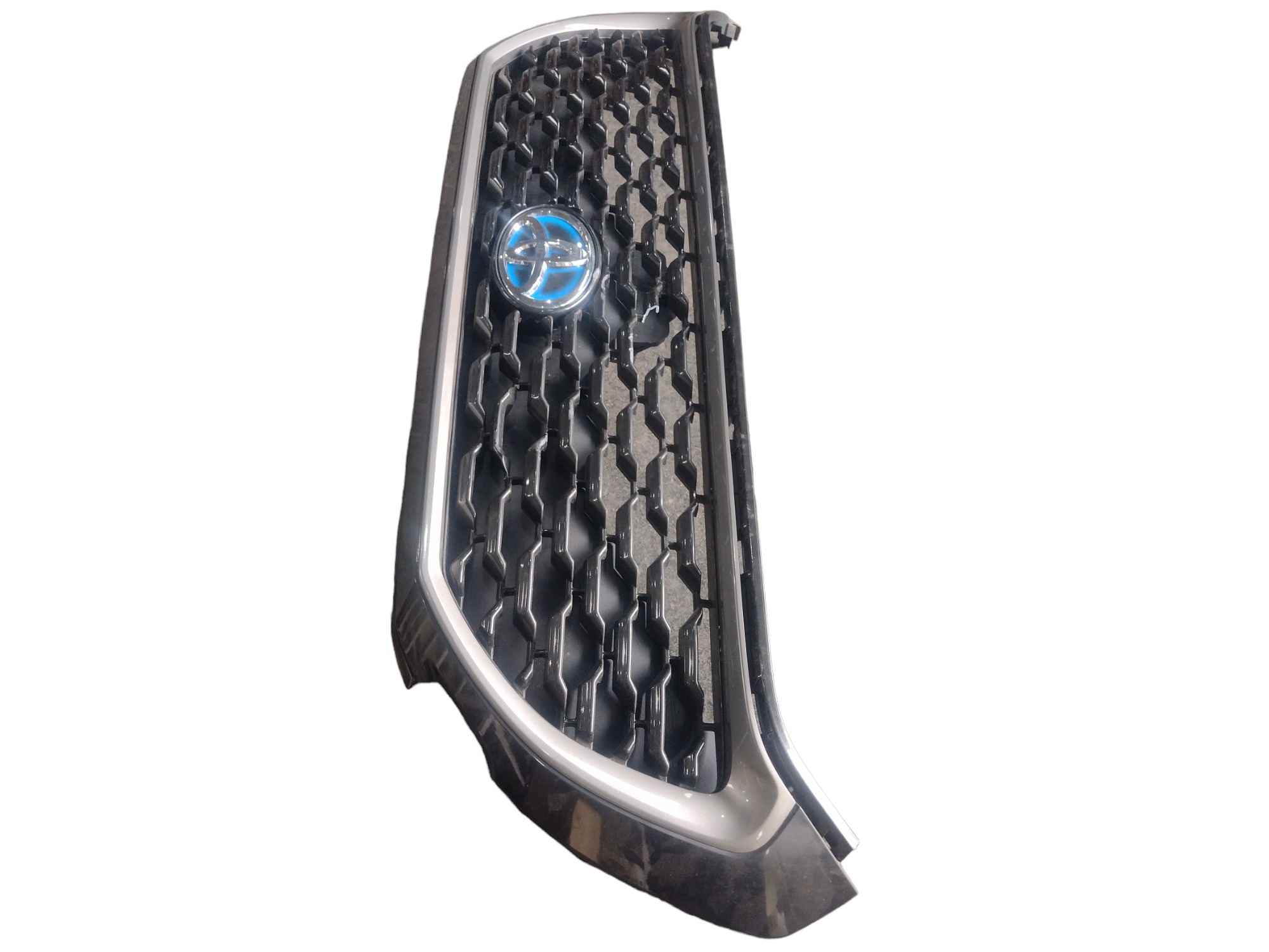 Grade Frontal Corolla Cross Xrx 2022 Com Detalhes  Brilhante 2