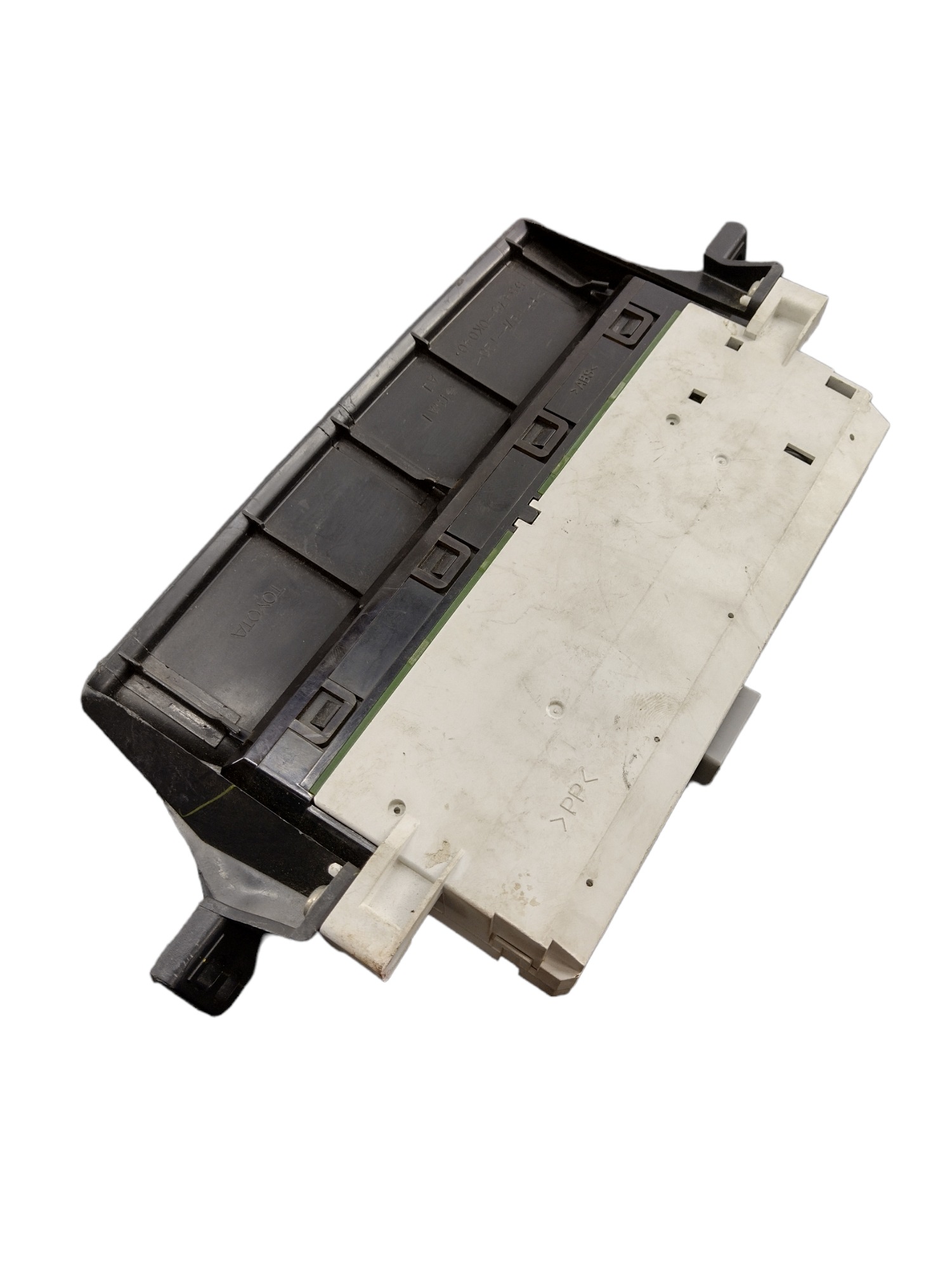 Computador De Bordo Toyota Hilux 2014 83290-0k011 3