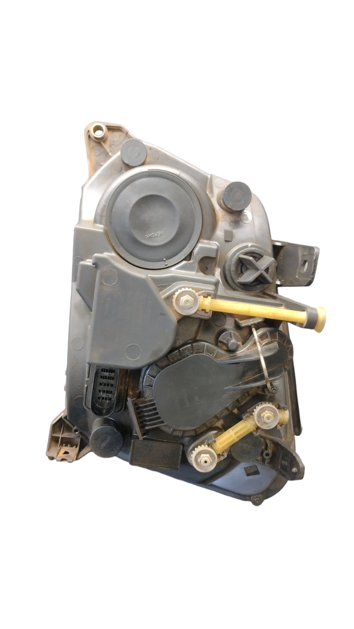 Farol Direito Vw Amarok 2014 3