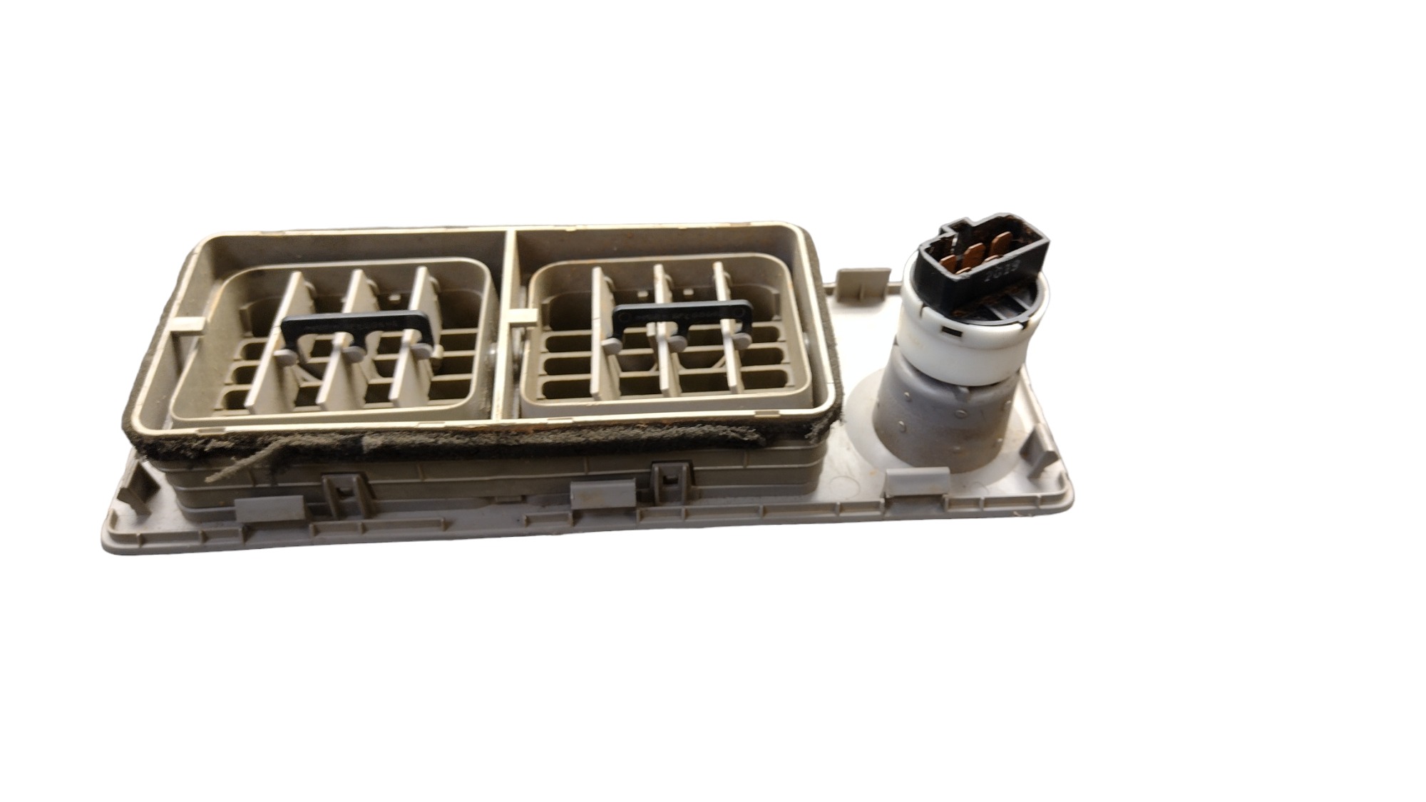 Difusor De Ar Traseiro Porta Malas Pajero Dakar 2014 C/deta. 2