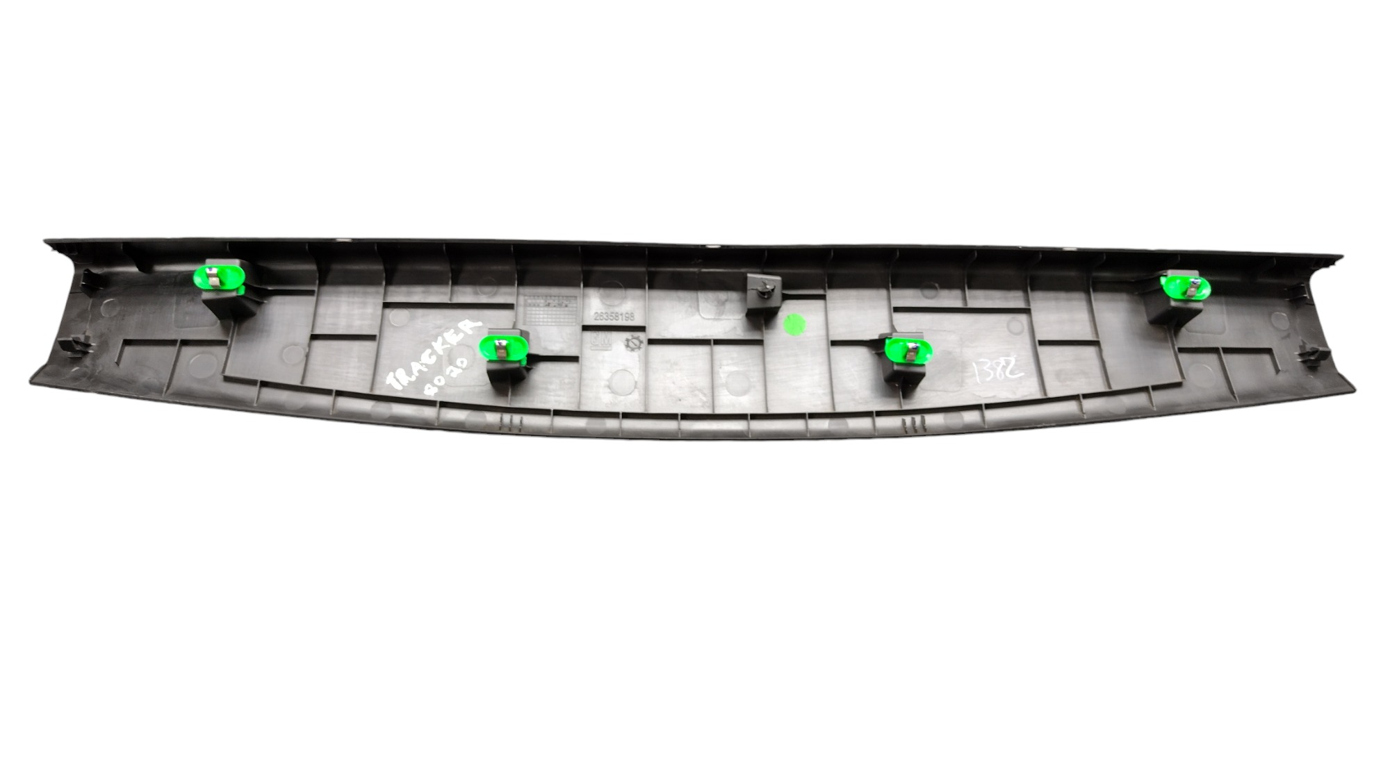 Acabamento Interno Superior Tampa Traseira Tracker 2020 Preto 4