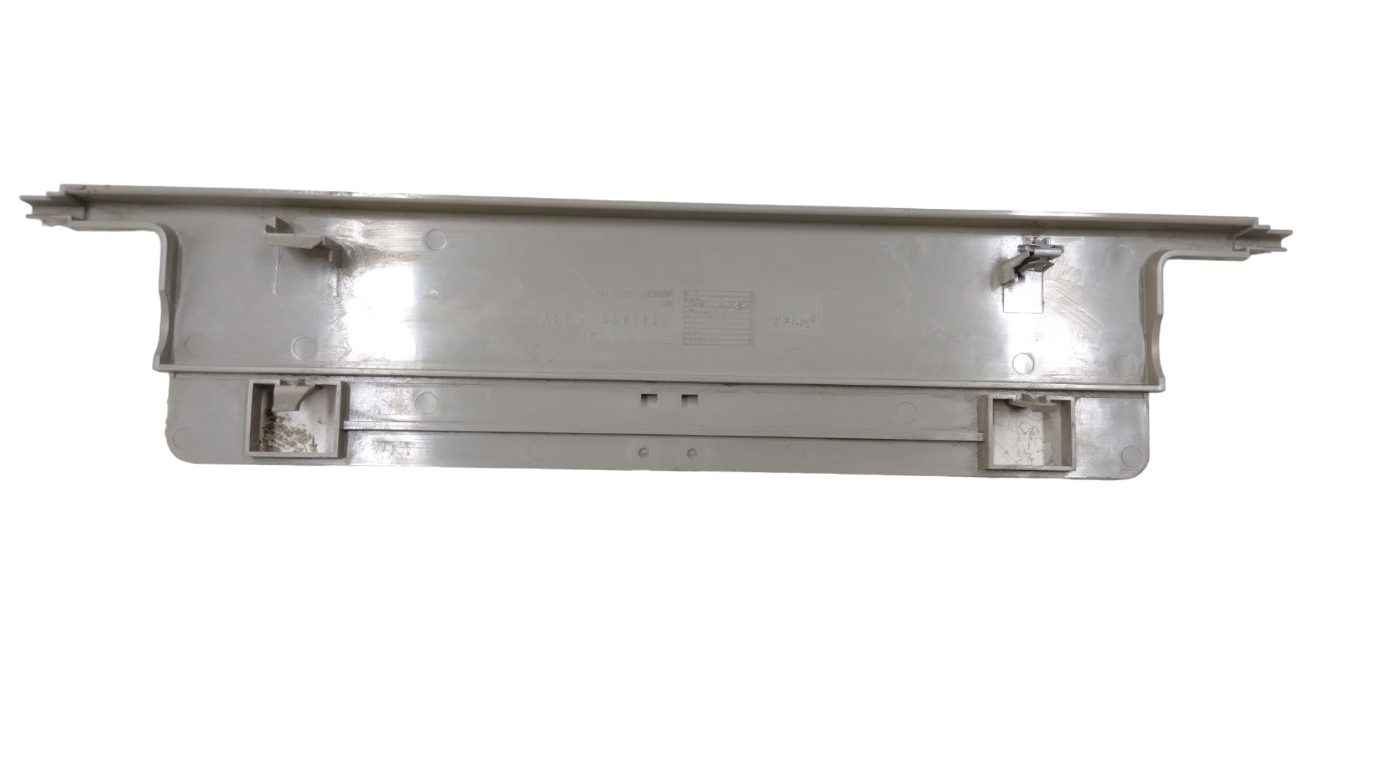 Acabamento Tampa Chassi Volvo Fh 460-540 2016 A 2021 3