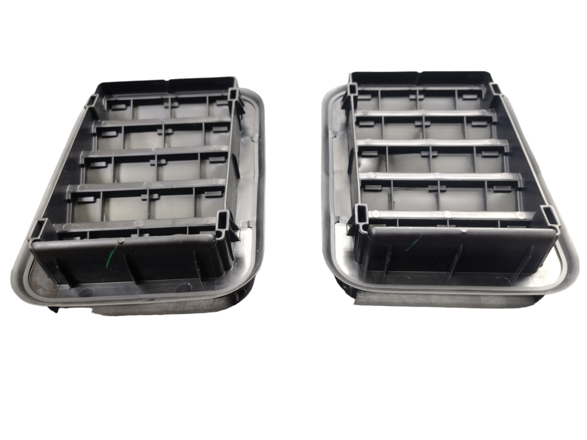 Difusor Entrada De Ar Carroceria Corolla Cross 2022 4