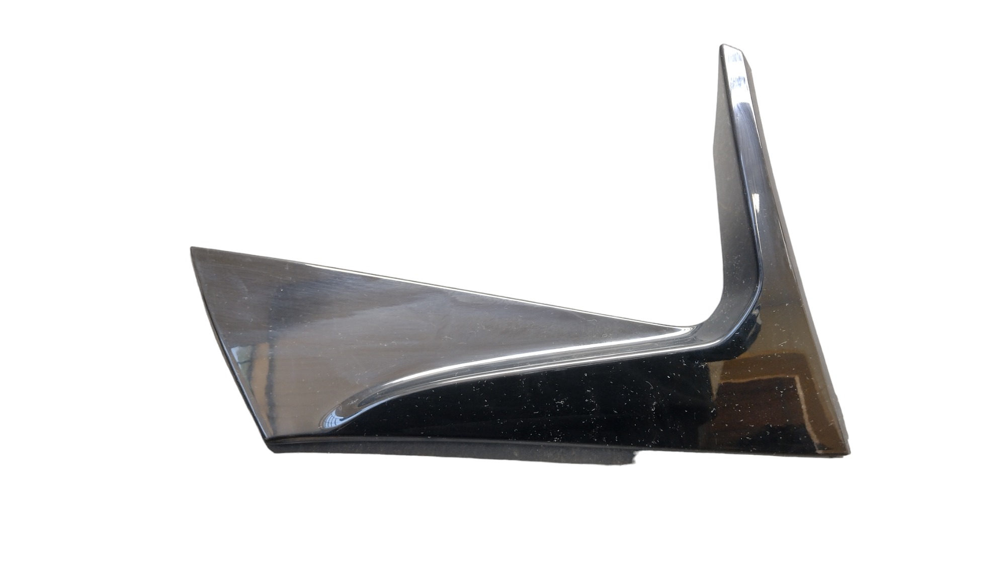 Aplique L.d Aerofólio Chevrolet Tracker 2024 3