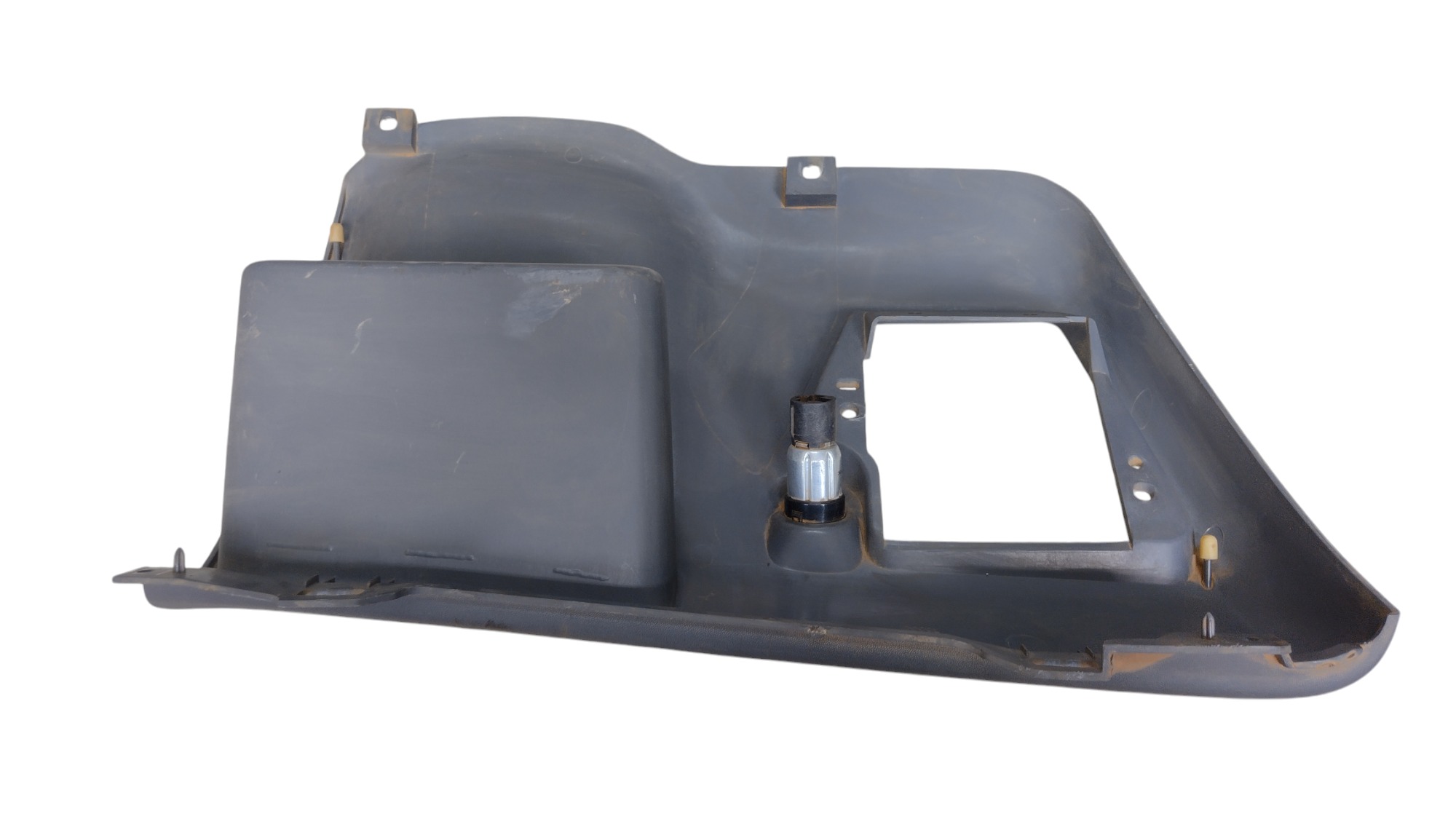 Acabamento Inferior L.e Painel F4000 2015 4