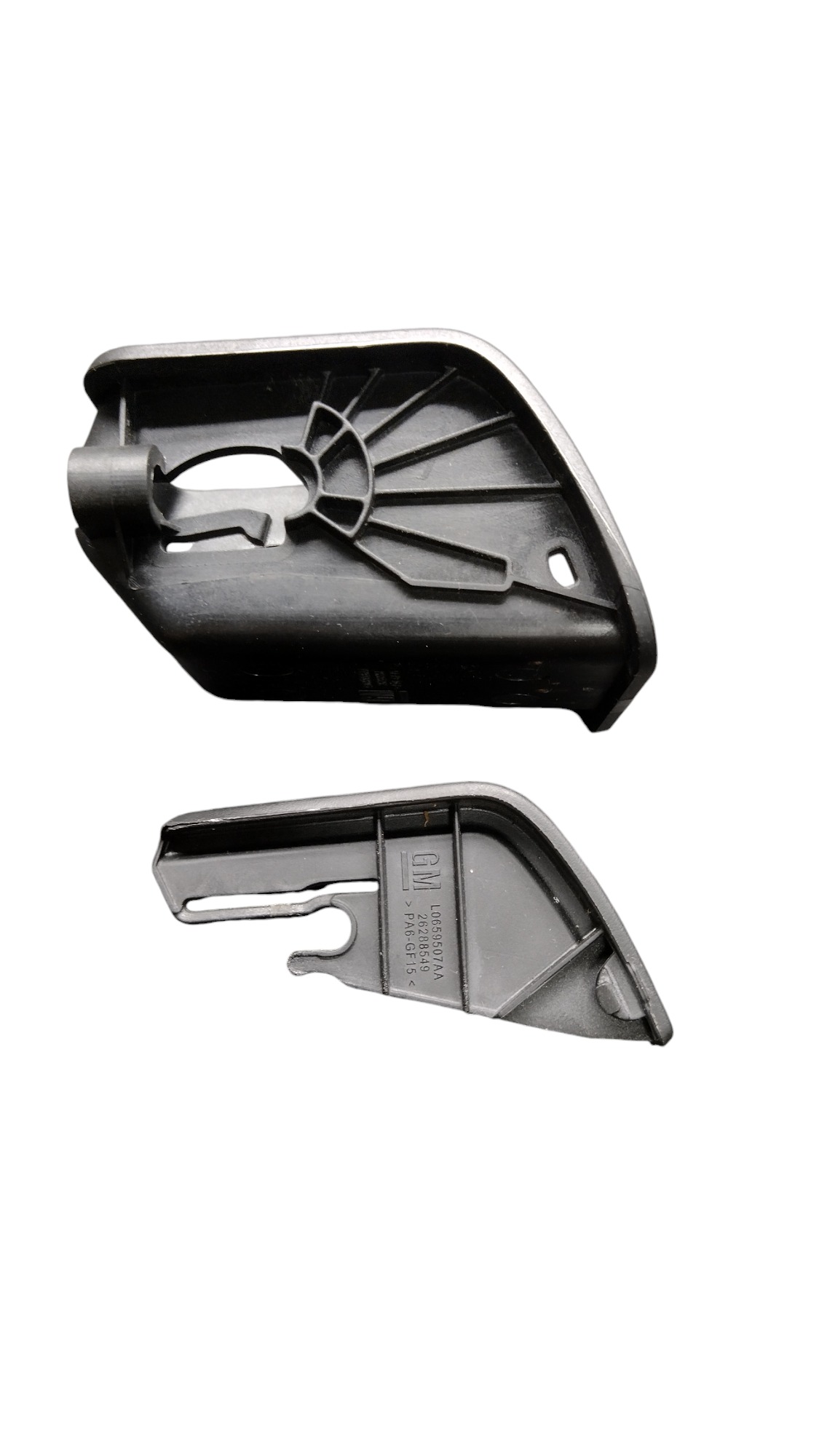 Acabamento Isofix Gm Tracker 2021 Preto 3