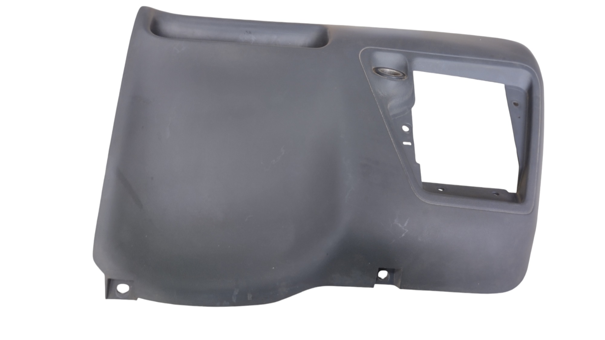 Acabamento Inferior L.e Painel F4000 2015 2