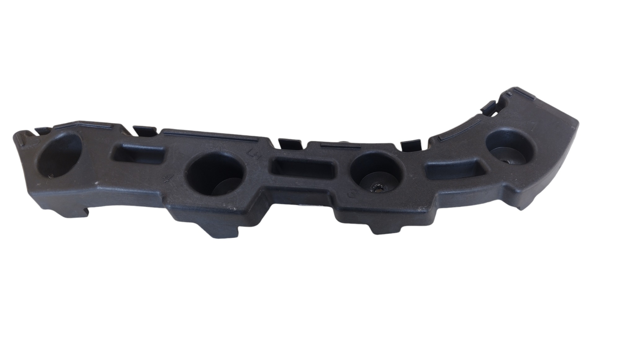 Suporte Guia Do Parachoque T.e Tracker 2024 2