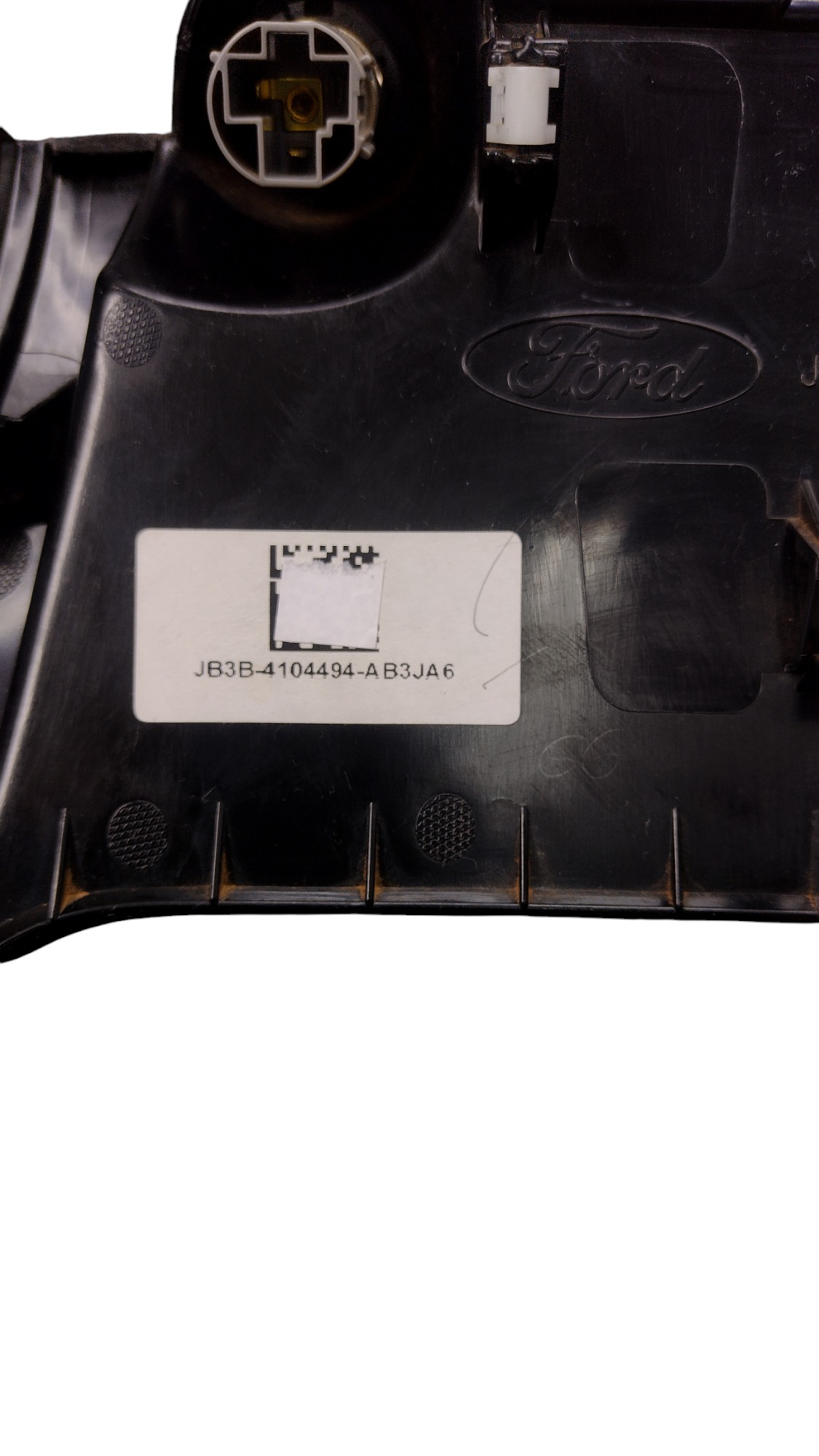 Acabamento Inferior Tomada 12v Ford Ranger 2019 5