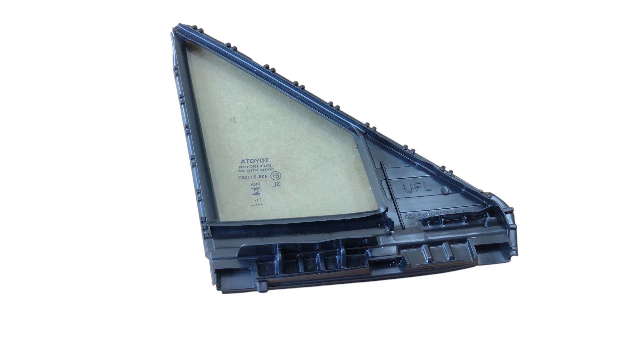 Vidro fixo D.E Corolla Cross XRX 2024 4