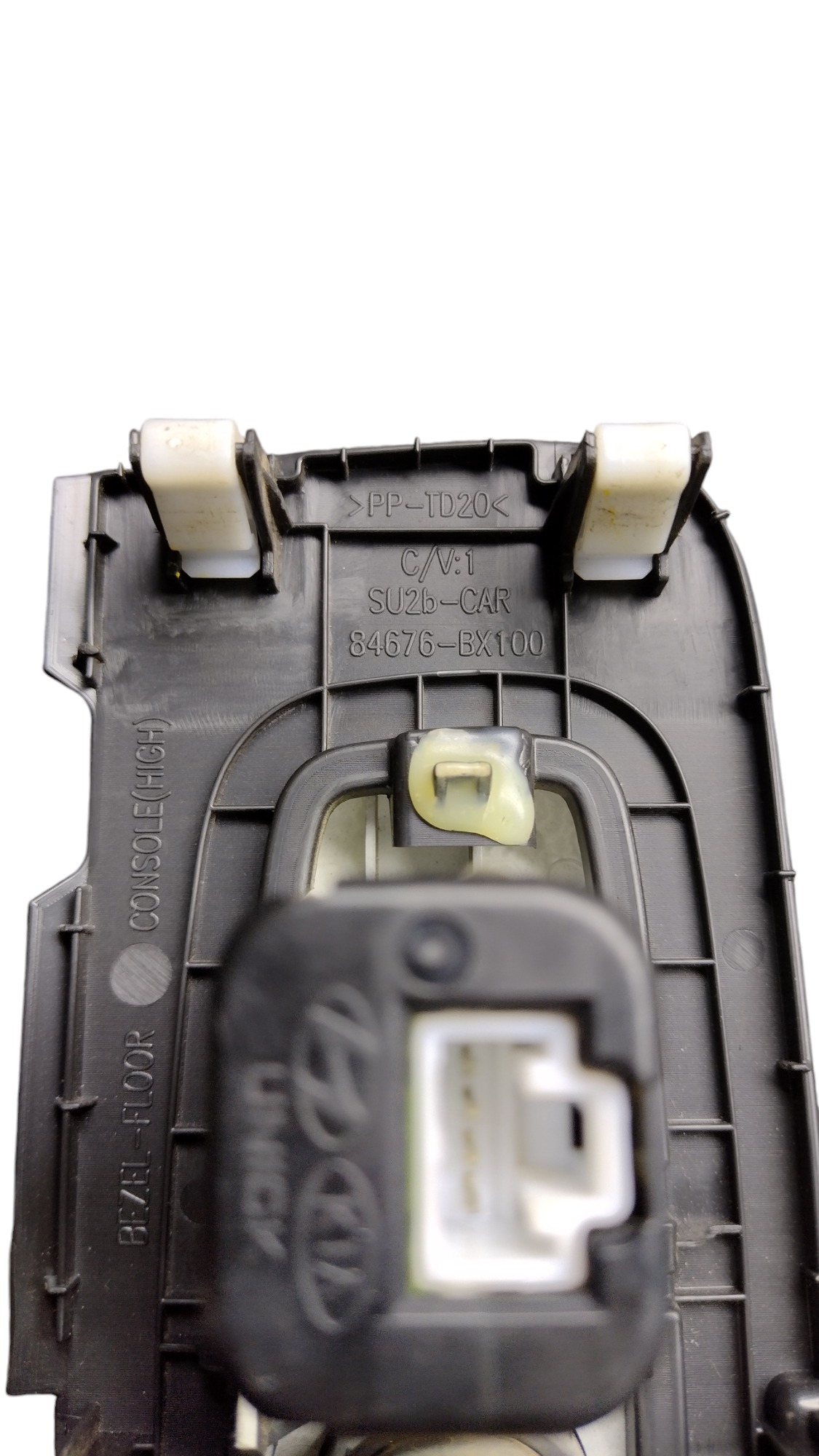 Entrada Usb Tomada 12v Hyundai Creta 2.0 2023 5