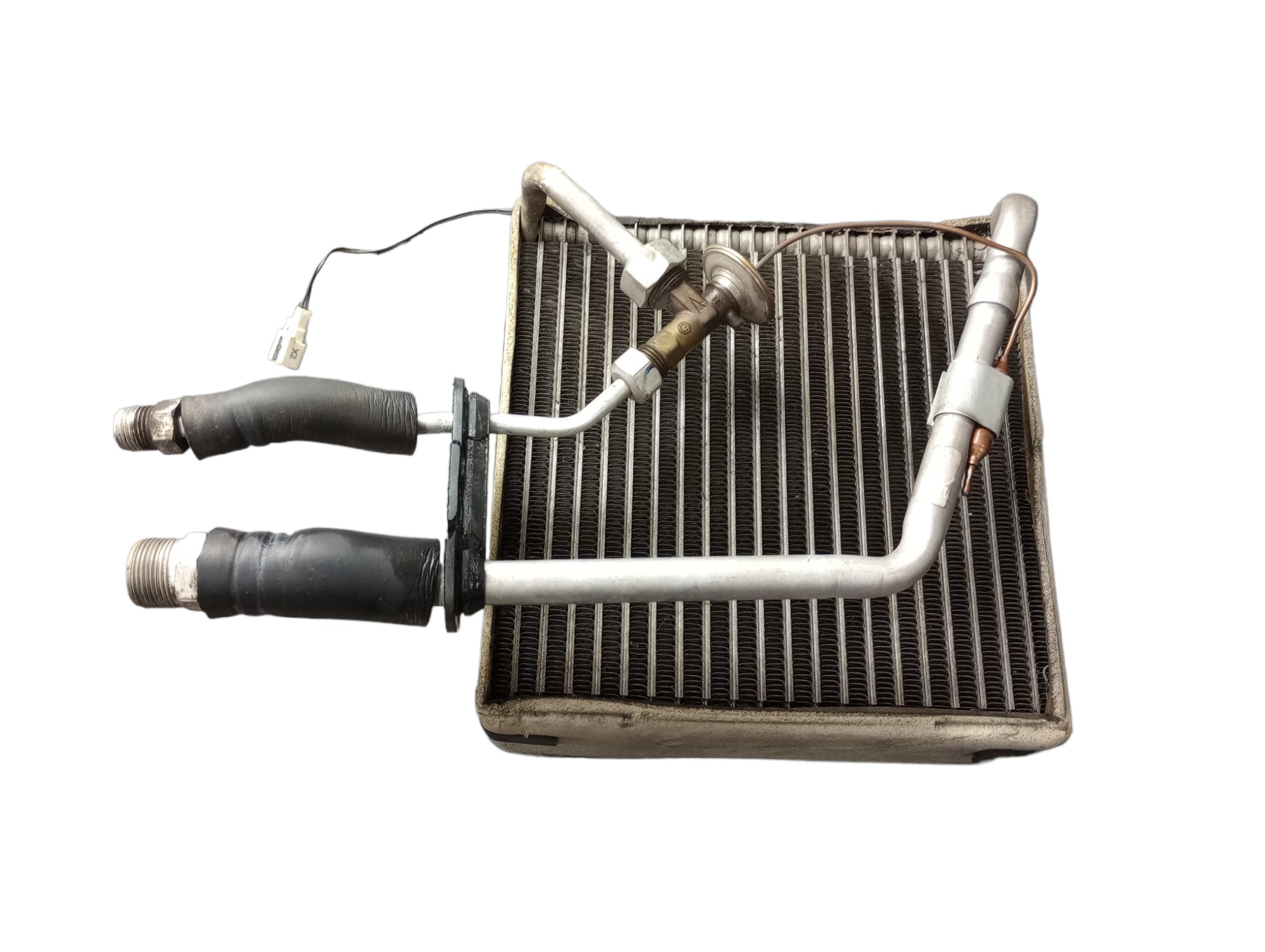 Radiador Do Ar-condicionado Nissan Frontier 2.8 2004 3