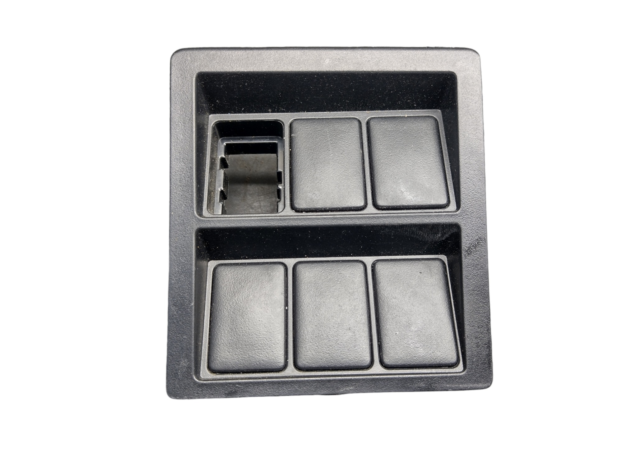 Moldura Inferior Do Painel Le Hilux Sw4 2019 3