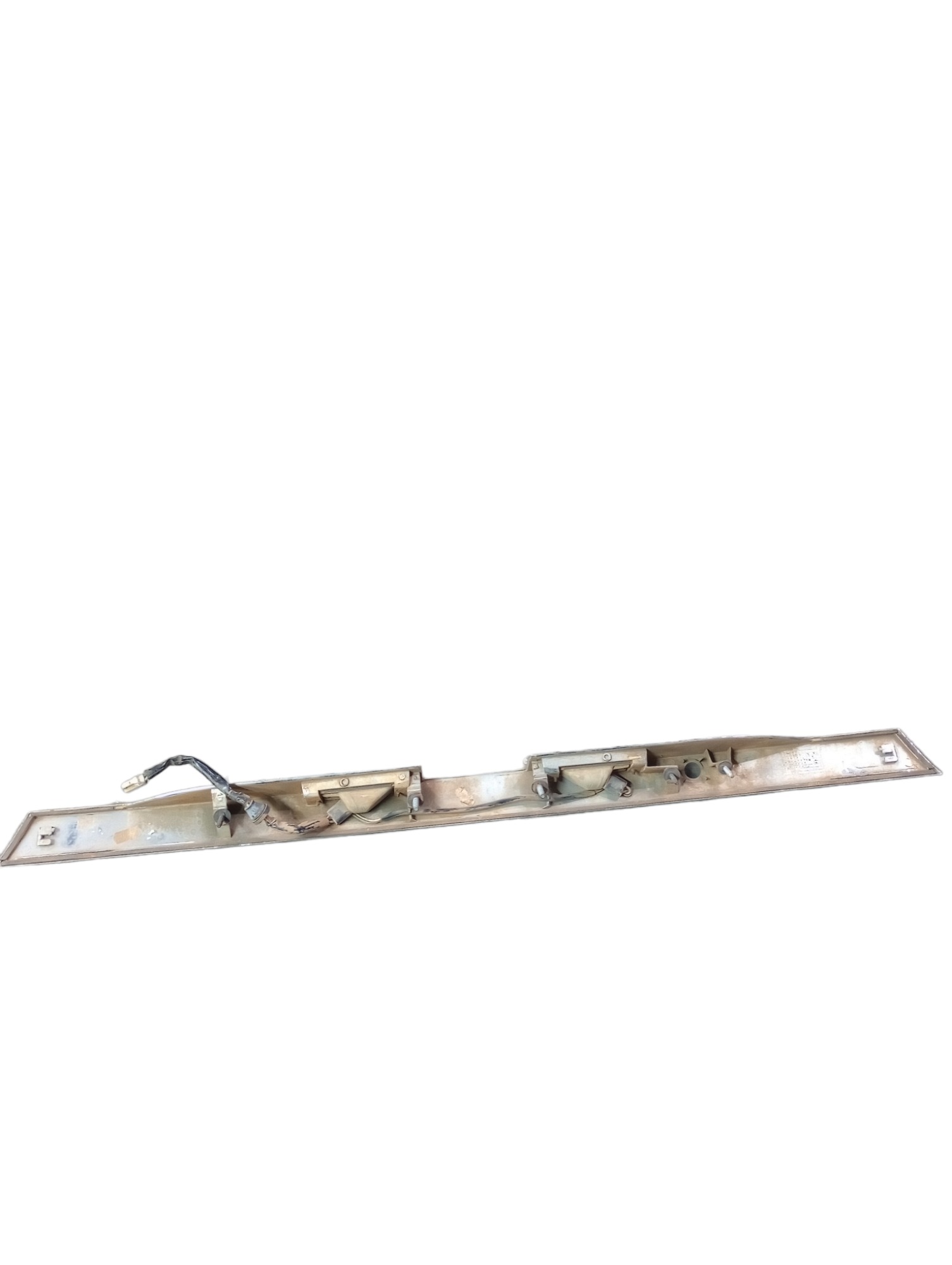 Aplique Tampa Traseira Hilux Sw4 2011 3