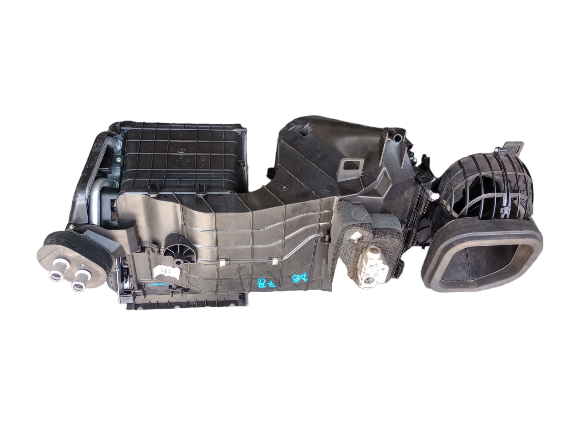 Caixa Evaporadora Do Ar Amarok 3.0 V6 2022 4