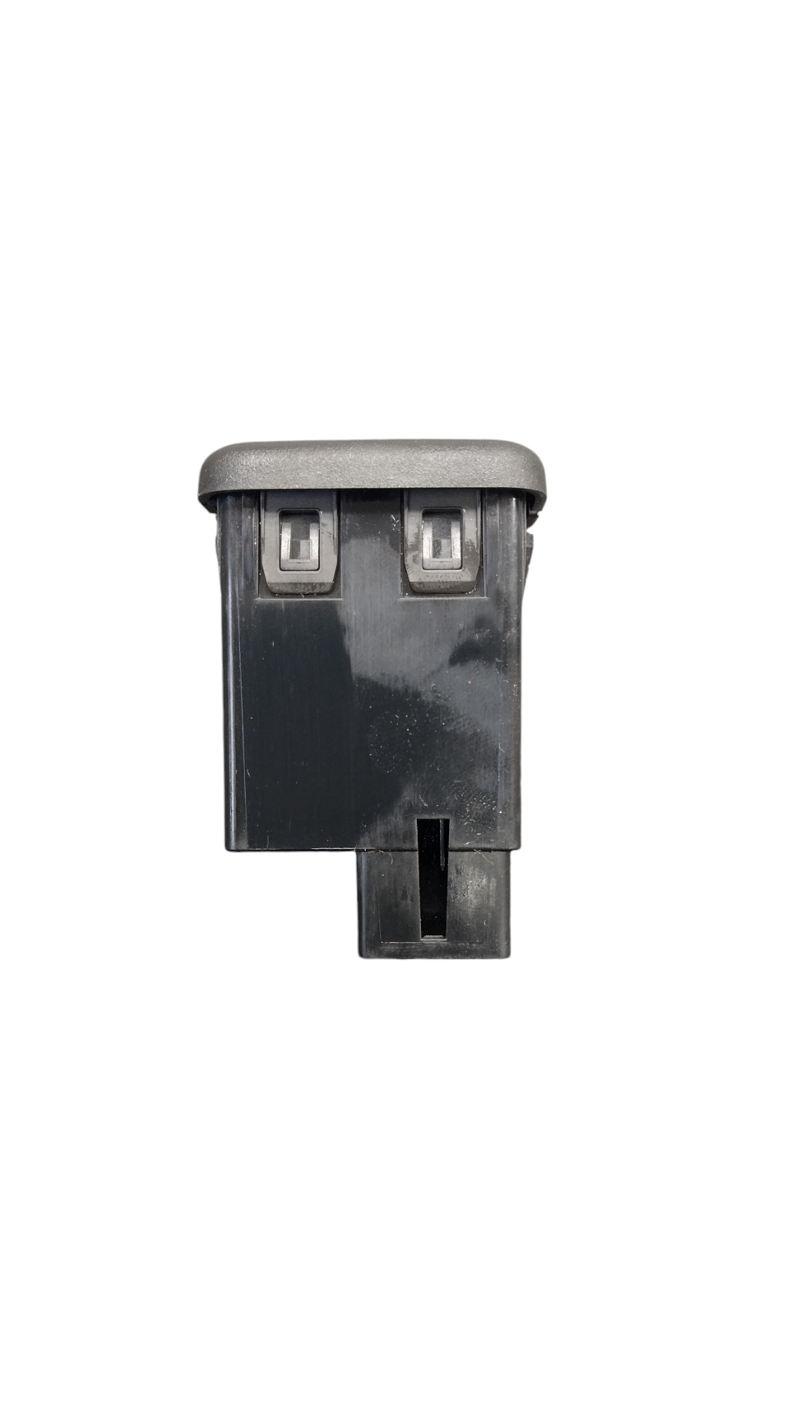 Tomada Usb Console Tracker 1.2 2024 3