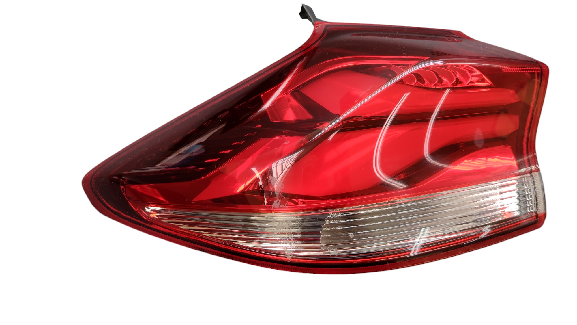 Lanterna Traseiro Esquerdo Canto Chevrolet Tracker 2021 Vermelho 3