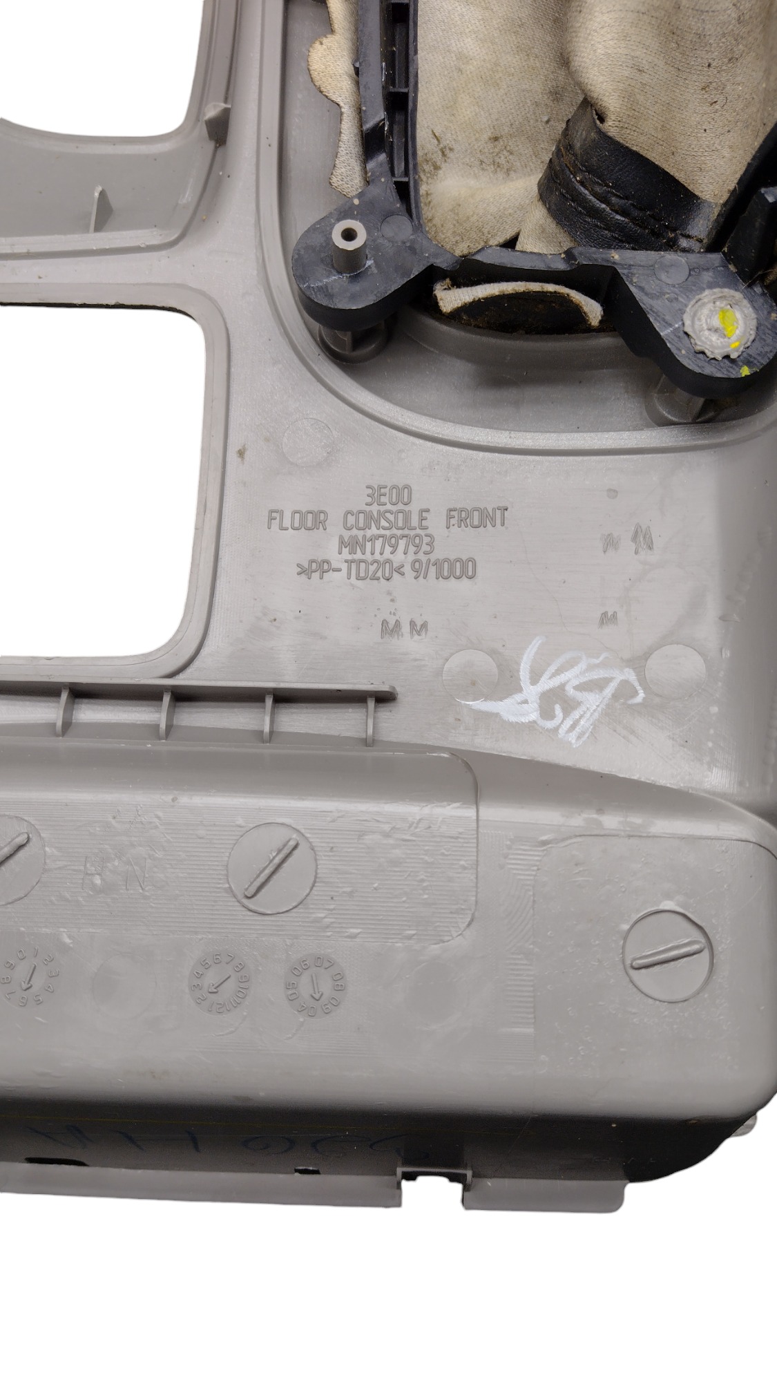 Console Central L200 Triton 4×4 Automática 2010 7