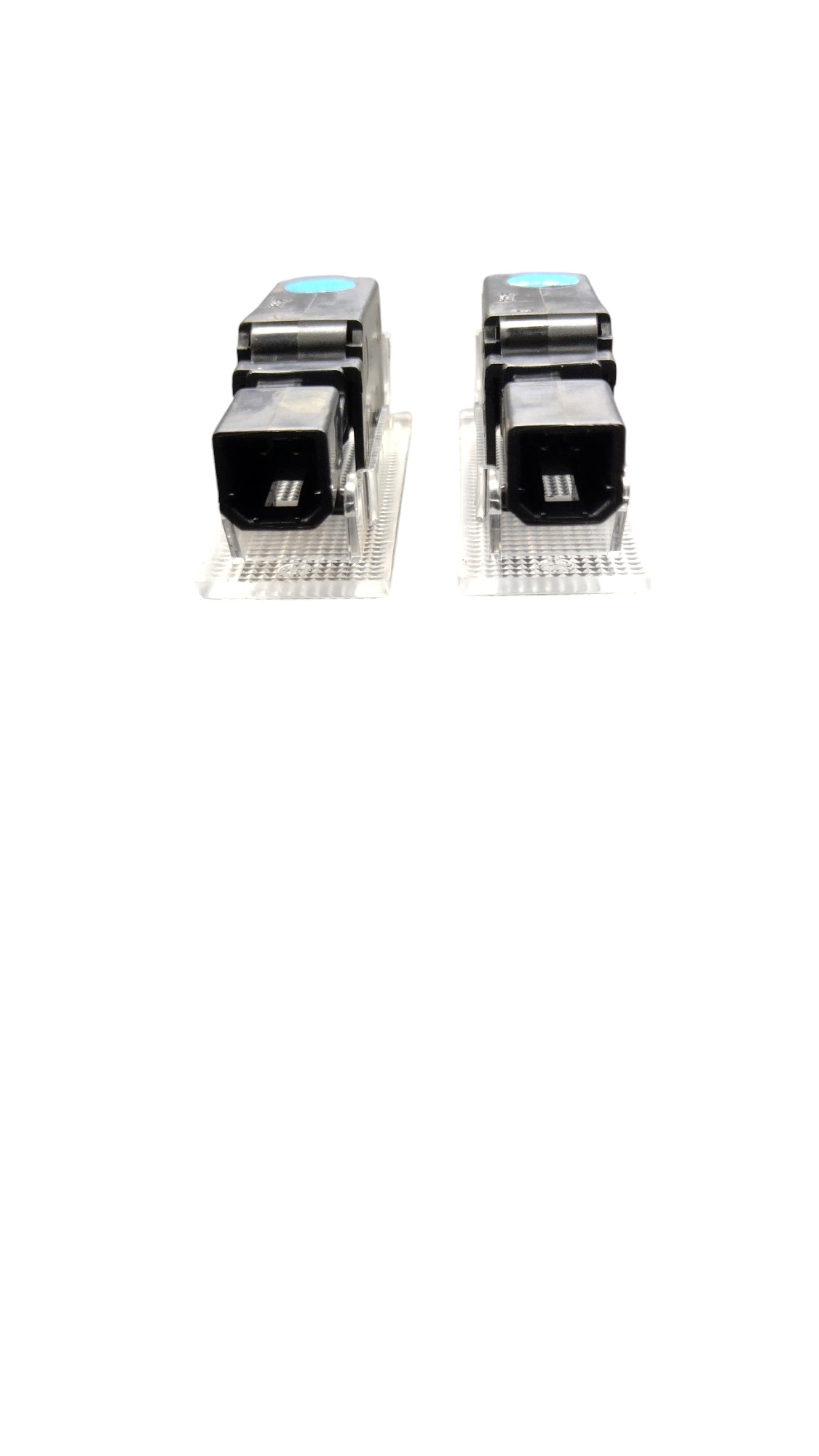 Par Luz Cortesia Porta Malas Jeep Compass 2023 5