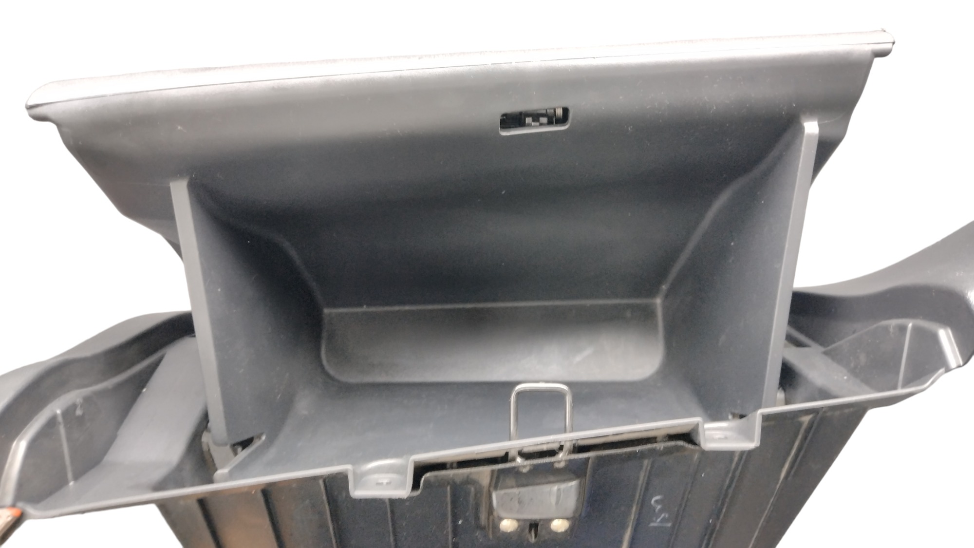 Porta Luvas Honda Hrv 2017 Com Detalhe 3