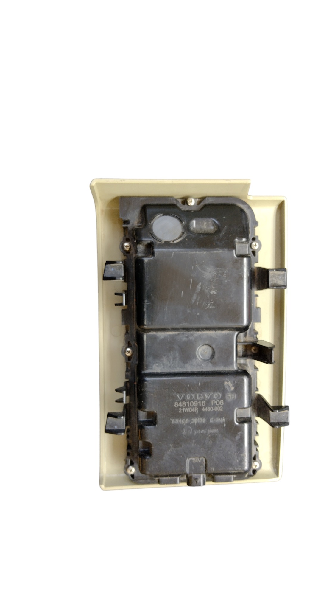 Luz Cortesia Interna L.d Volvo Fh 460-540 2016 A 2021 3