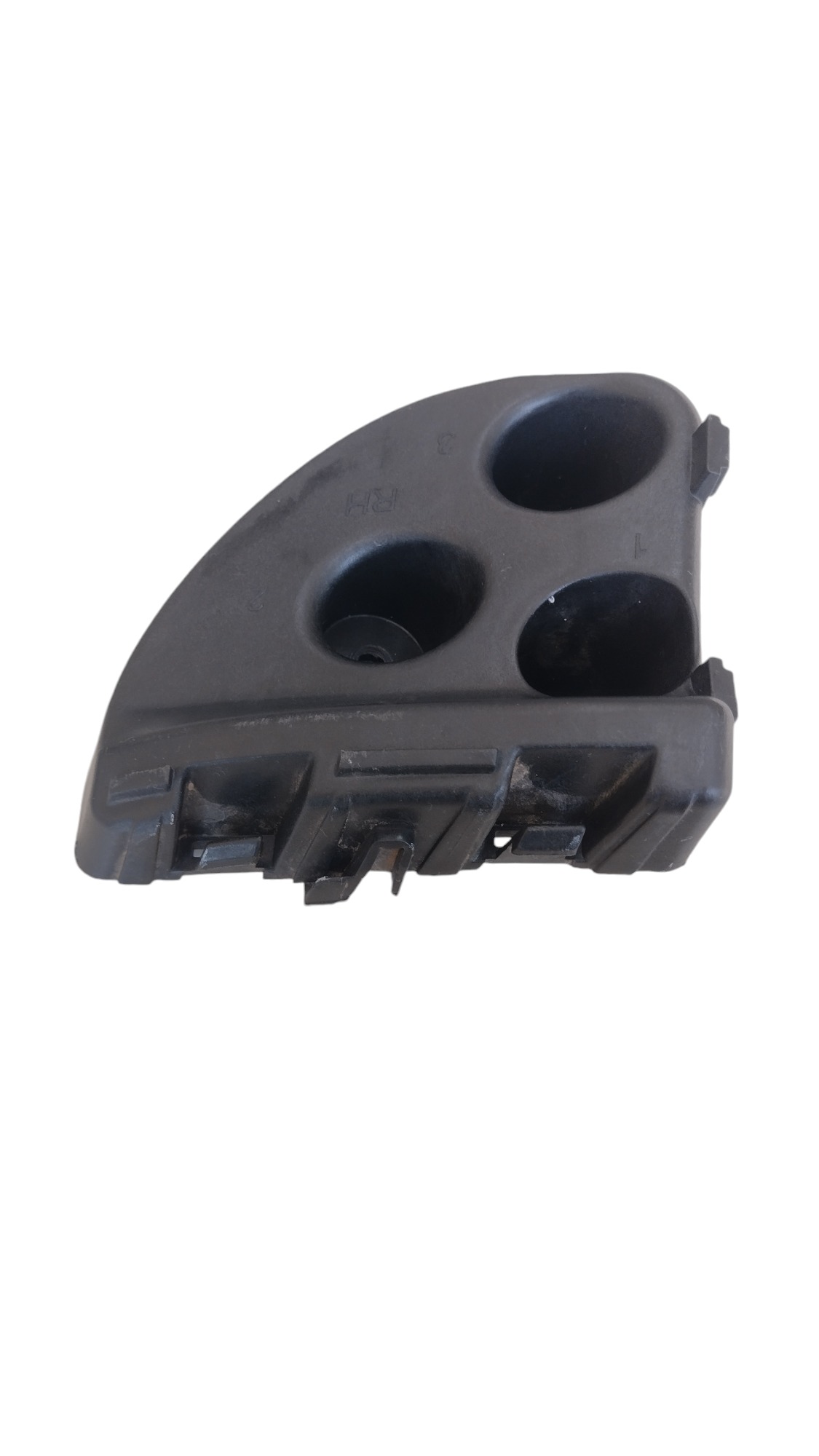 Suporte Superior Parachoque T.d Tracker 2024 2
