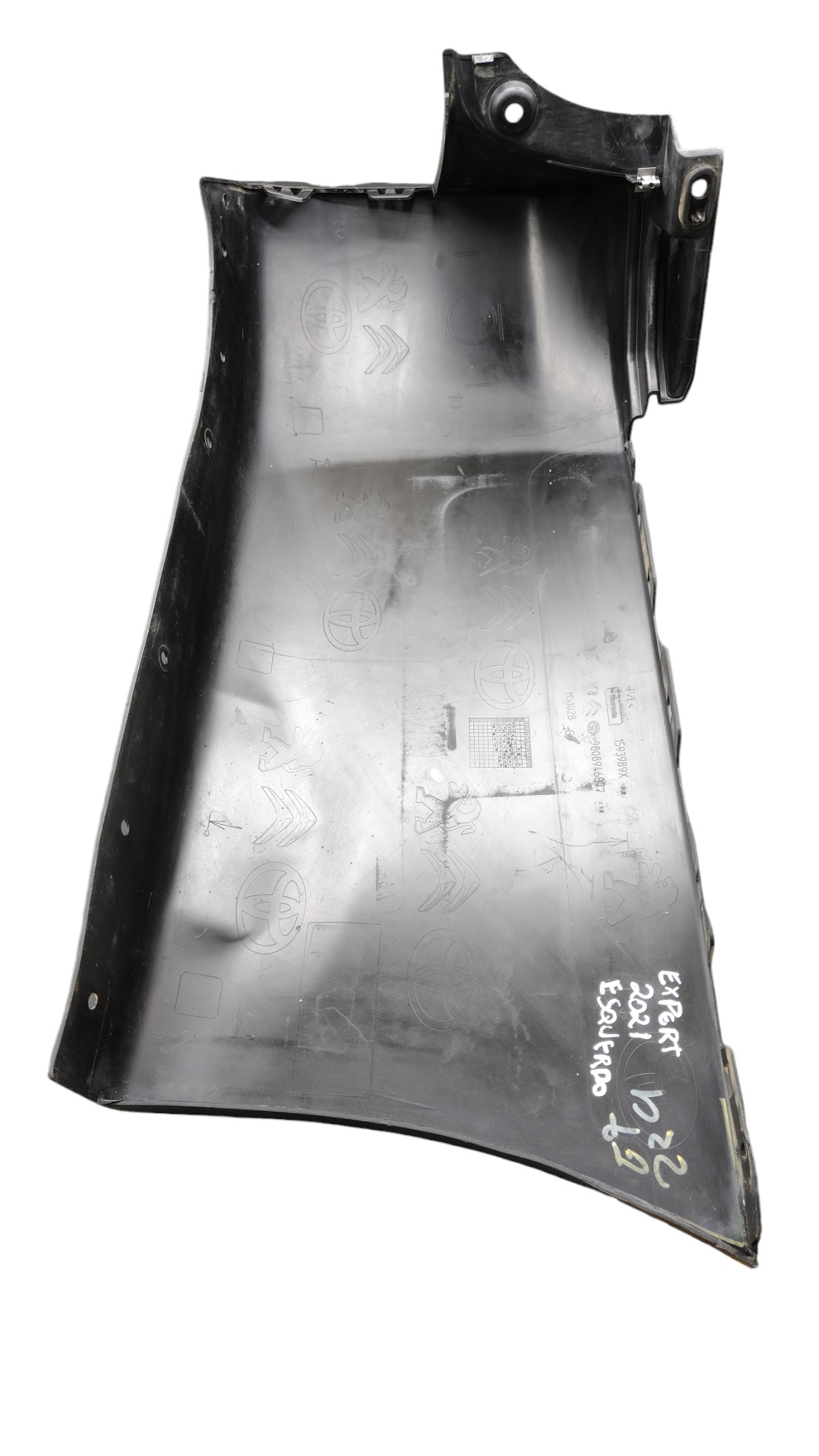 Polaina Parachoque T.e Peugeot Expert 2021 Com Detalhe 5