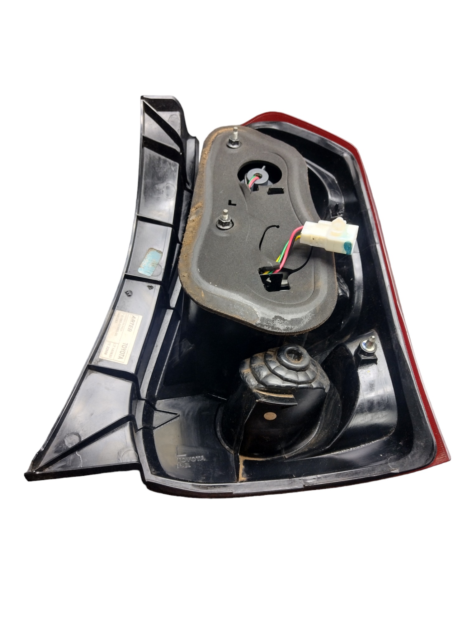 Lanterna Traseira Esquerda Etios Hetchi 2015 4