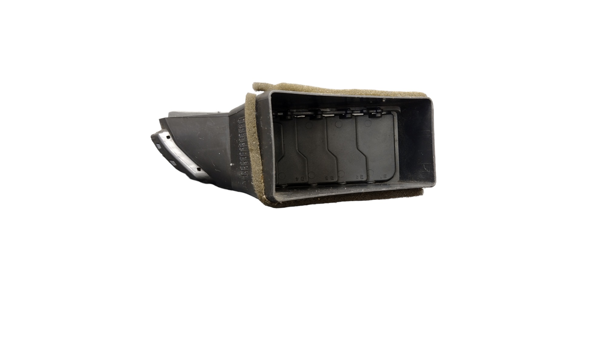 Difusor De Ar Central L.e Trailblazer 2015 4