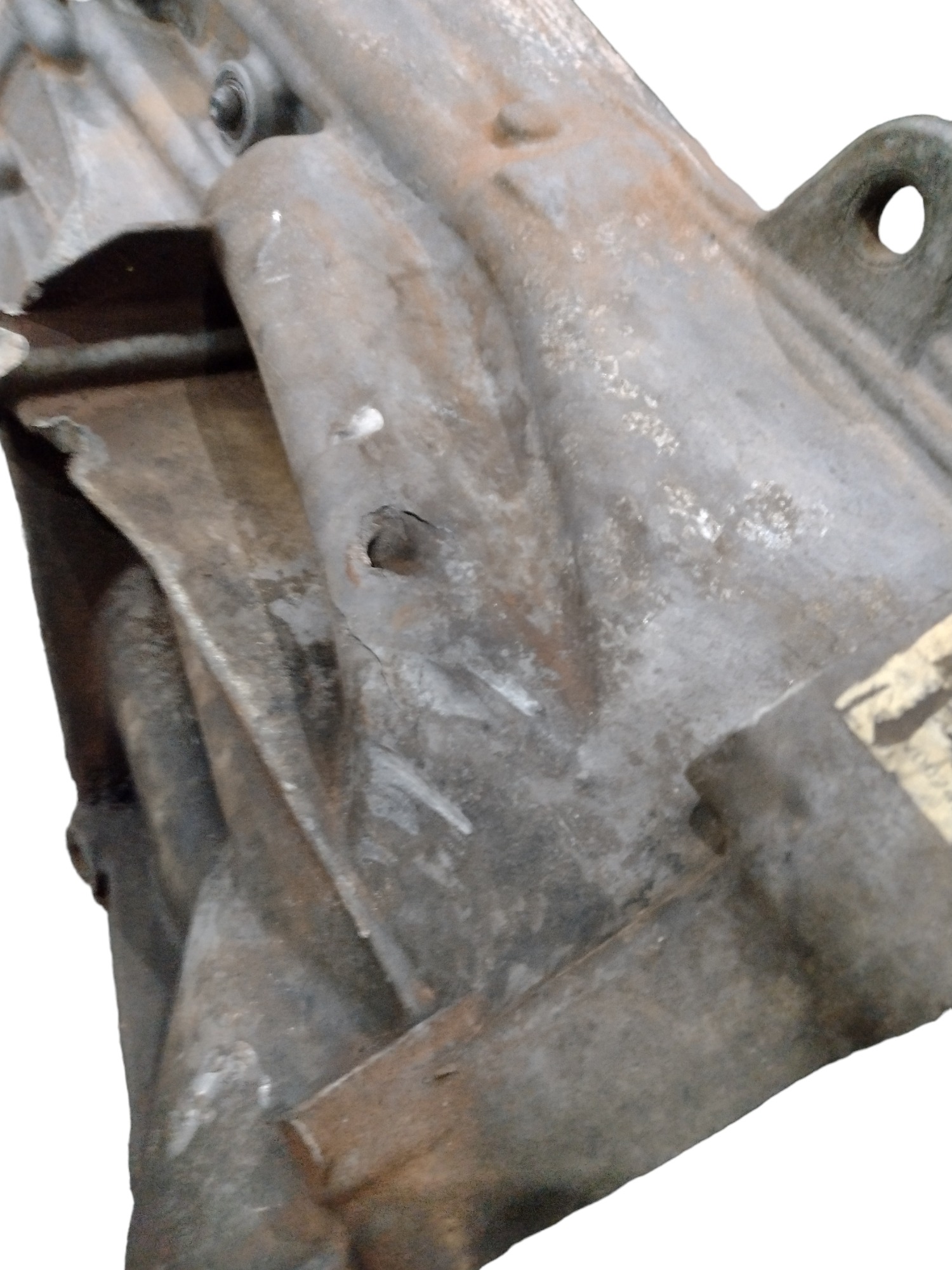 Caixa De Câmbio Manual Amarok 2.0 2012  Detalhe Capa Seca 5