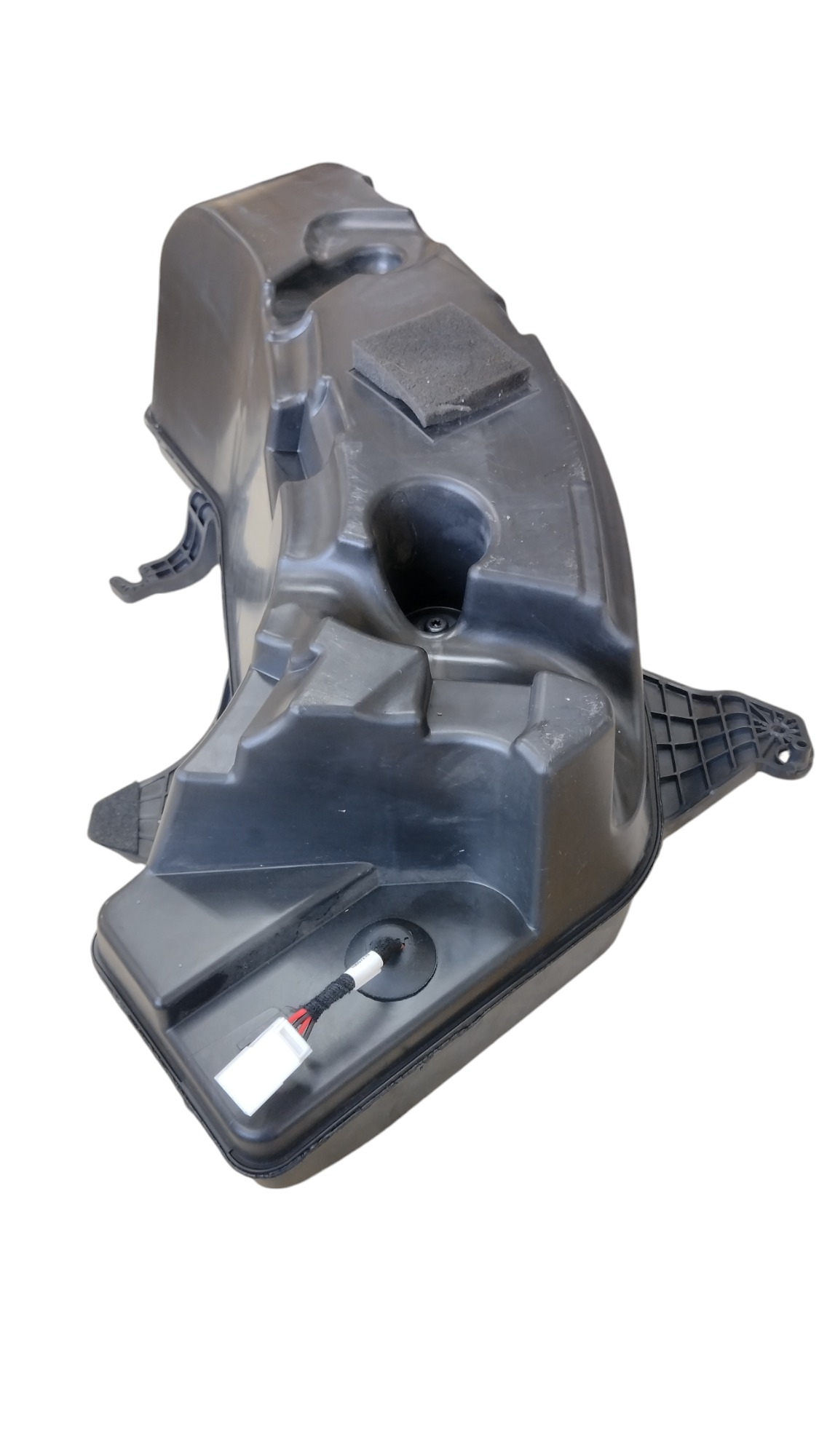 Subwoofer Jeep Compass 2022 Preto 2