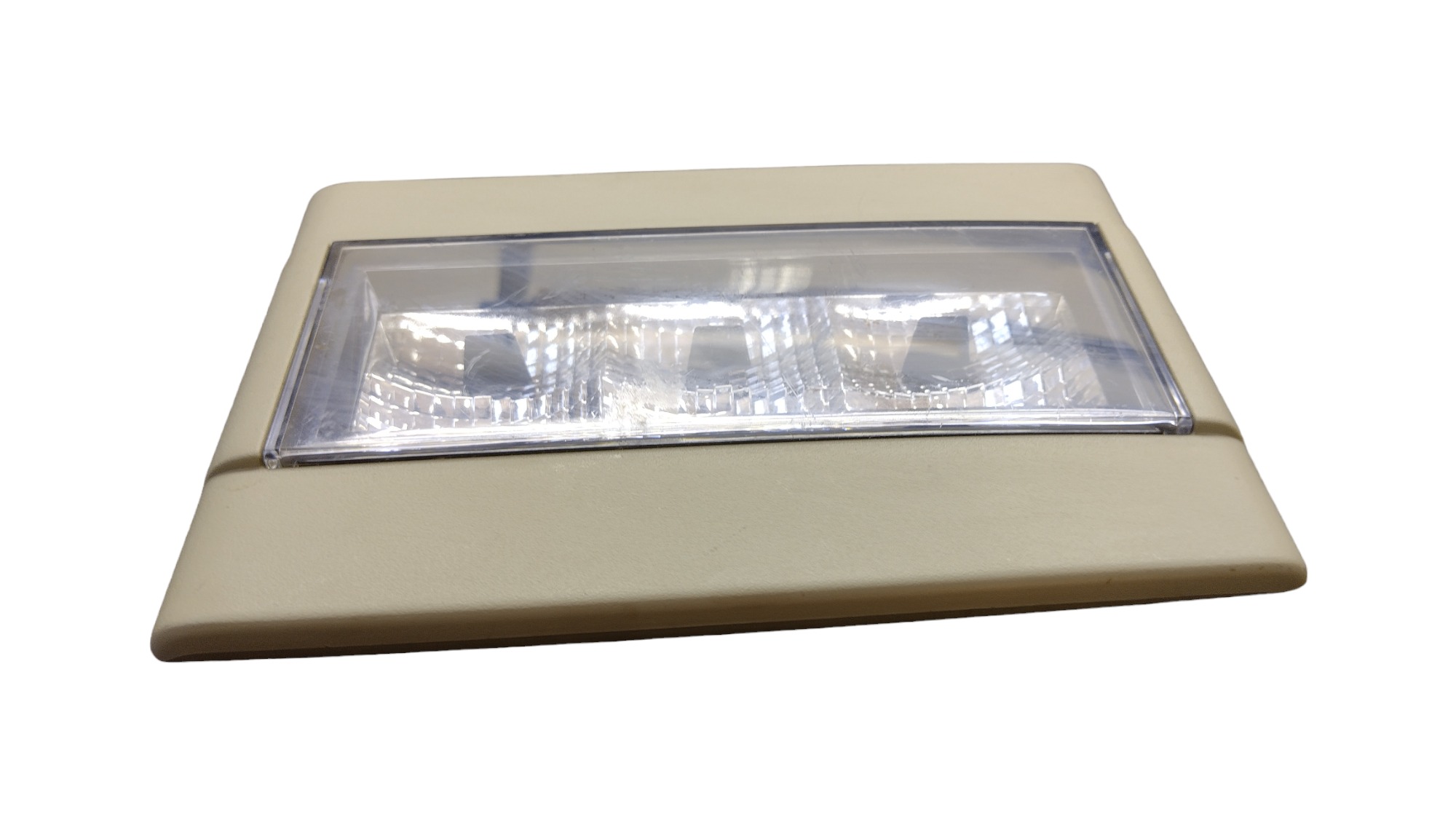 Luz Cortesia Interna L.d Volvo Fh 460-540 2016 A 2021 2