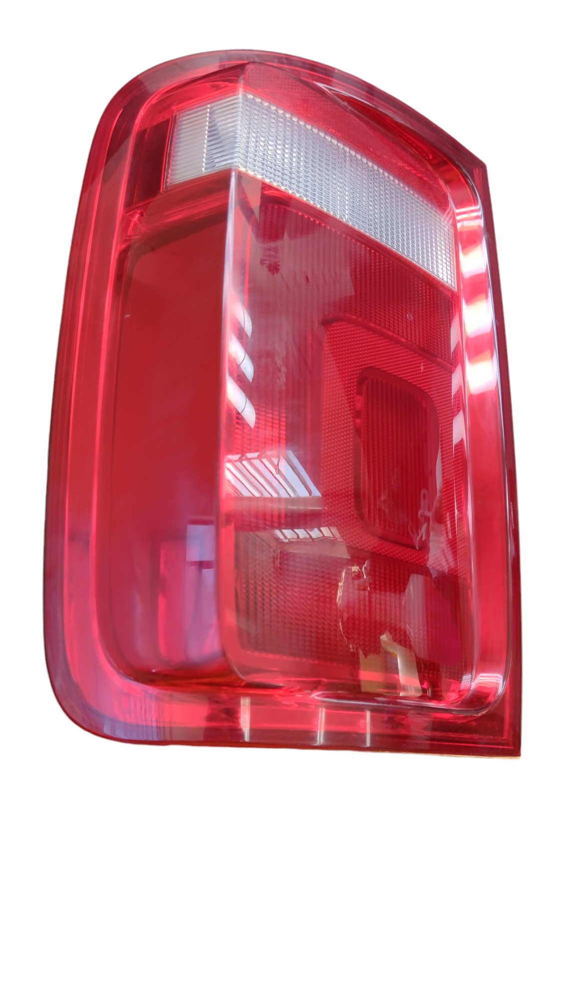 Lanterna T.d Volkswagen Amarok 2021 2