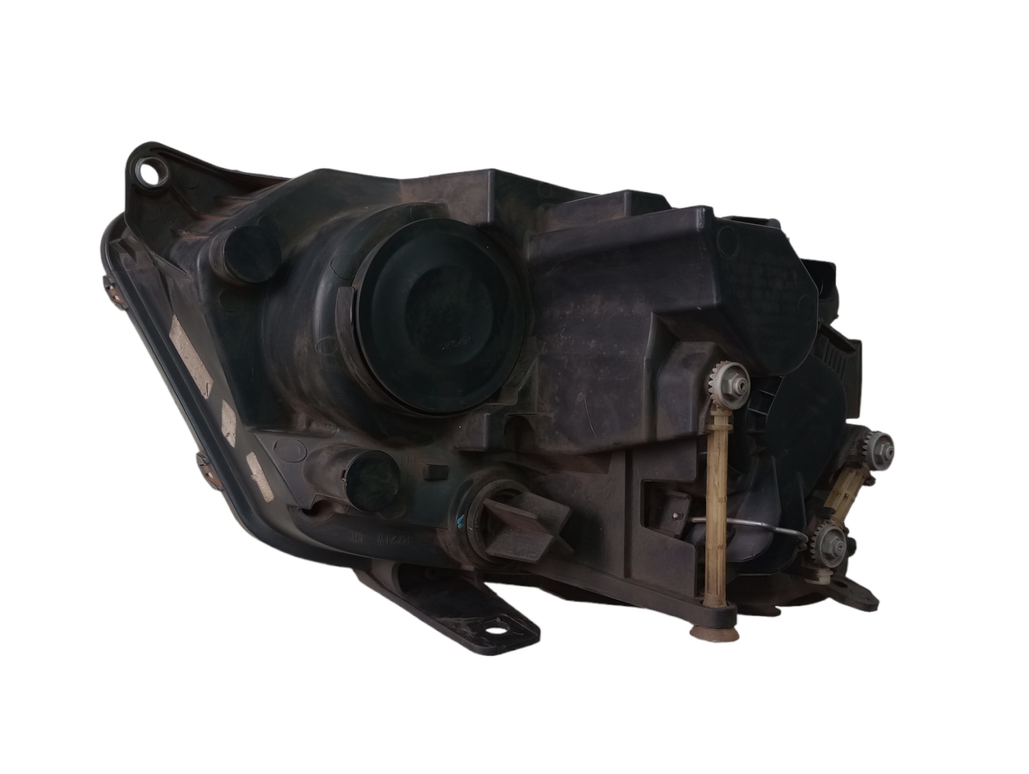 Farol L.e Amarok 2014 4