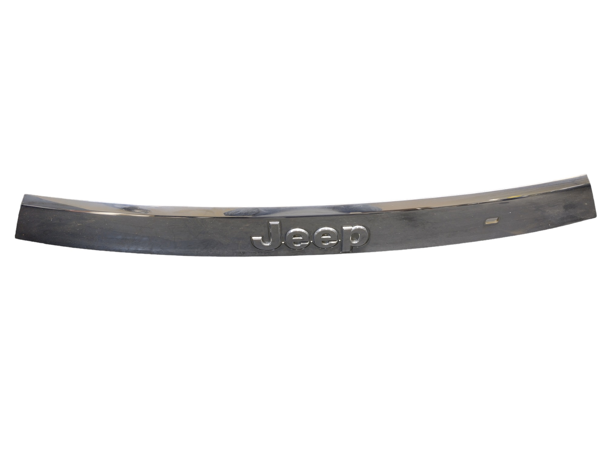 Aplique Cromado Tampa Traseira Grand Cherokee 2011 4