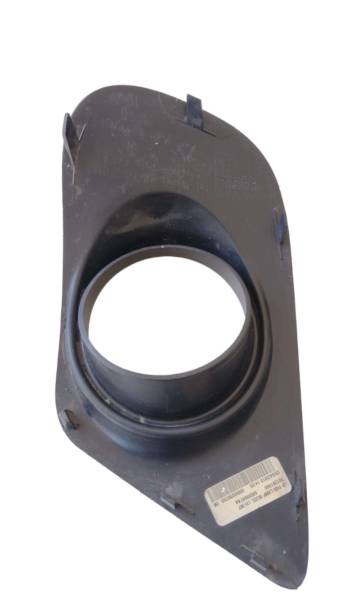 Moldura Farol Auxiliar L.e Fiat Freemont 2013 3