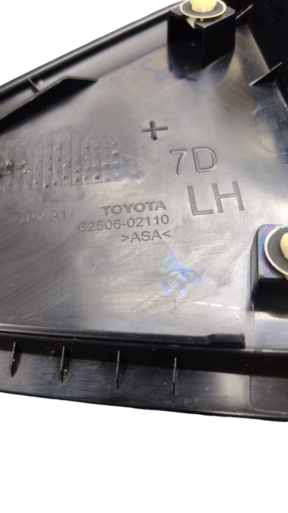 Acabamento Externo Lateral T.e Corolla 2023 5