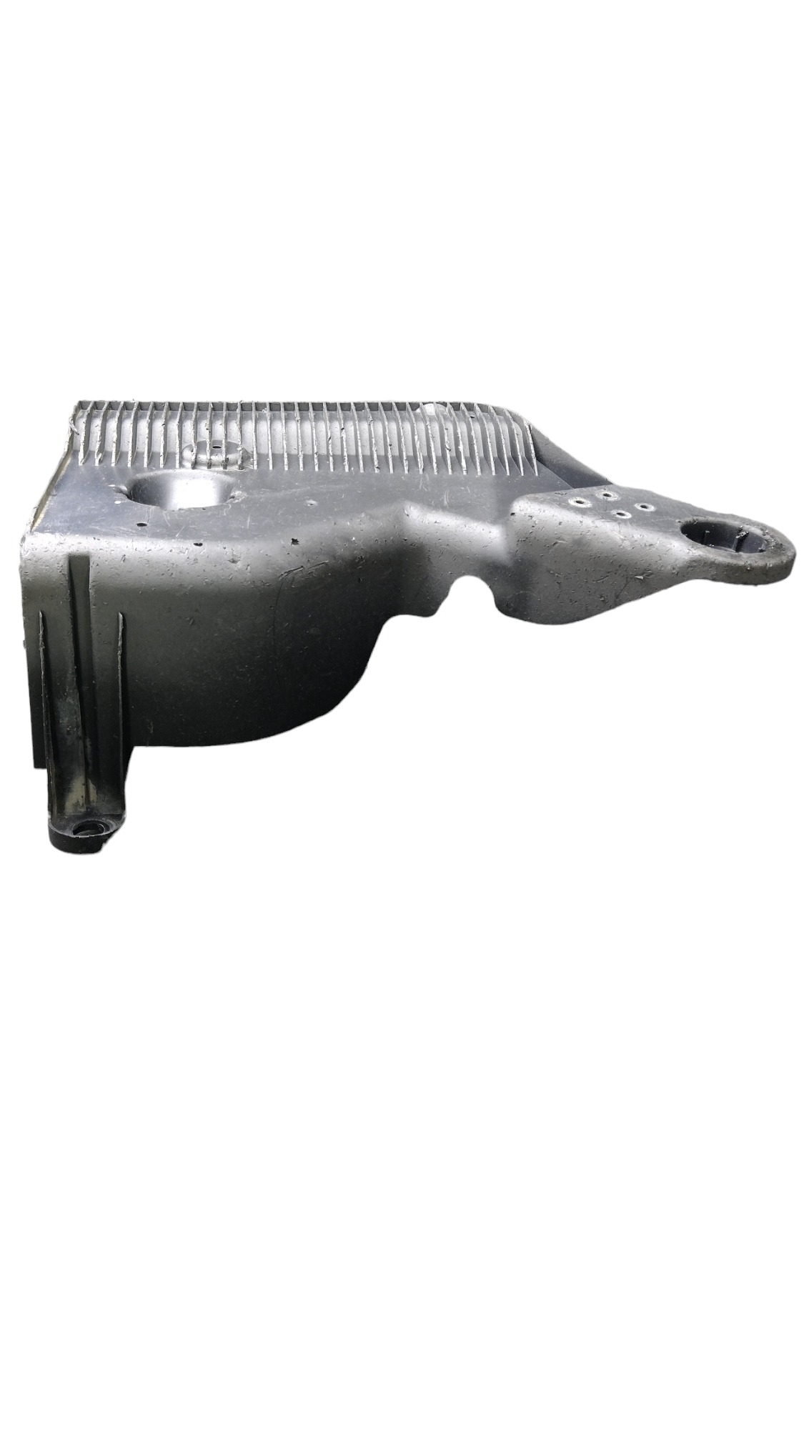 Proteção Tanque Combustível Peugeot Expert/jumpy 2022 4