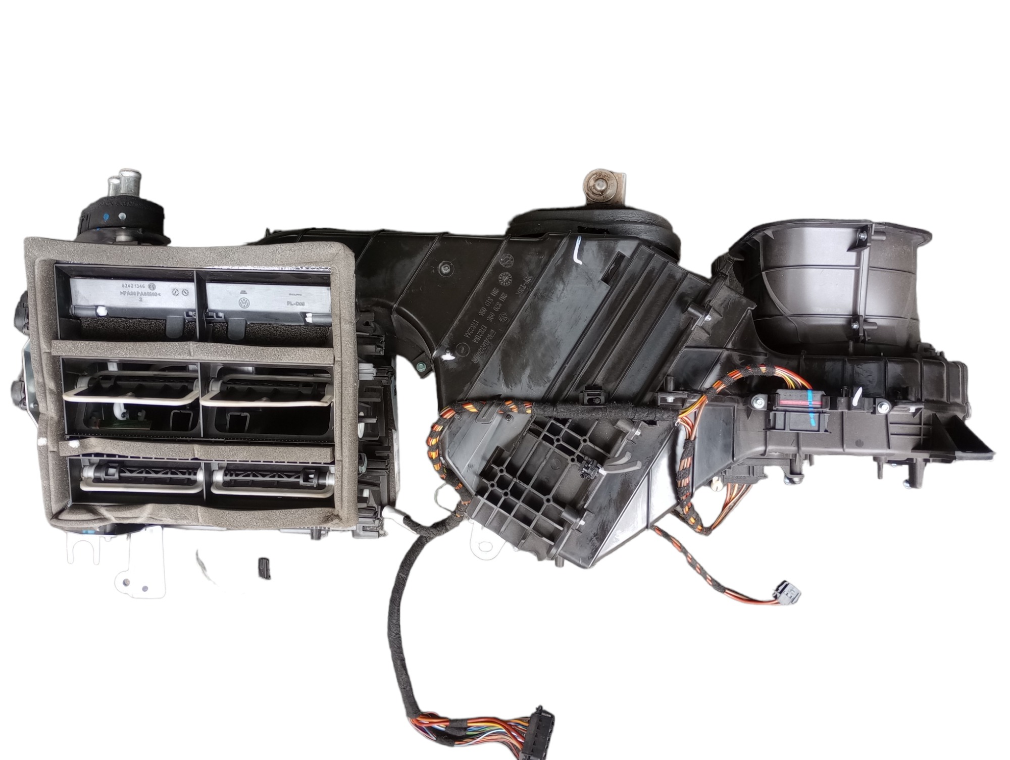 Caixa Evaporadora Do Ar Amarok 2.0 2018 2