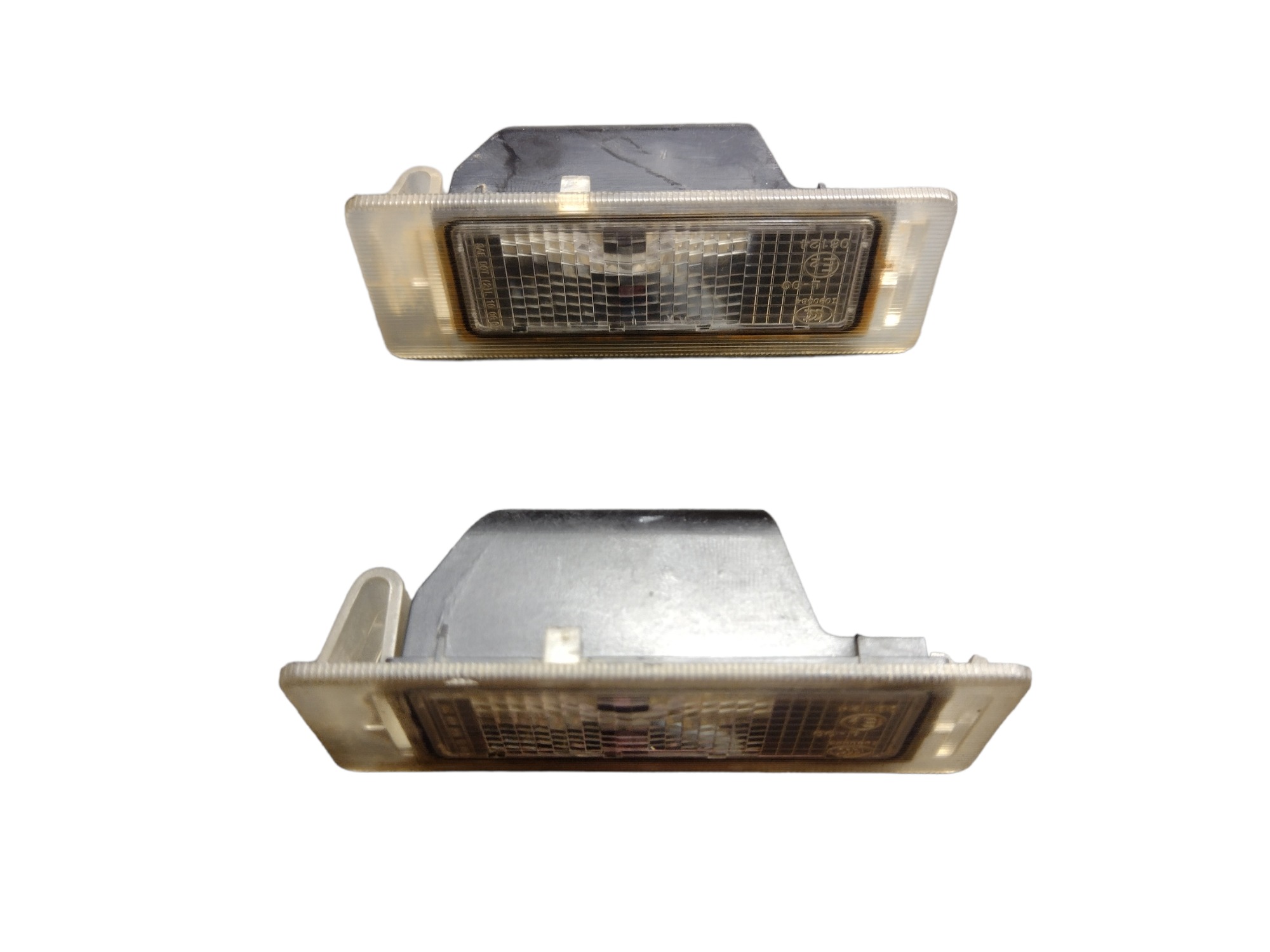 Par Luz De Placa Trailblazer 2013  Bege 3