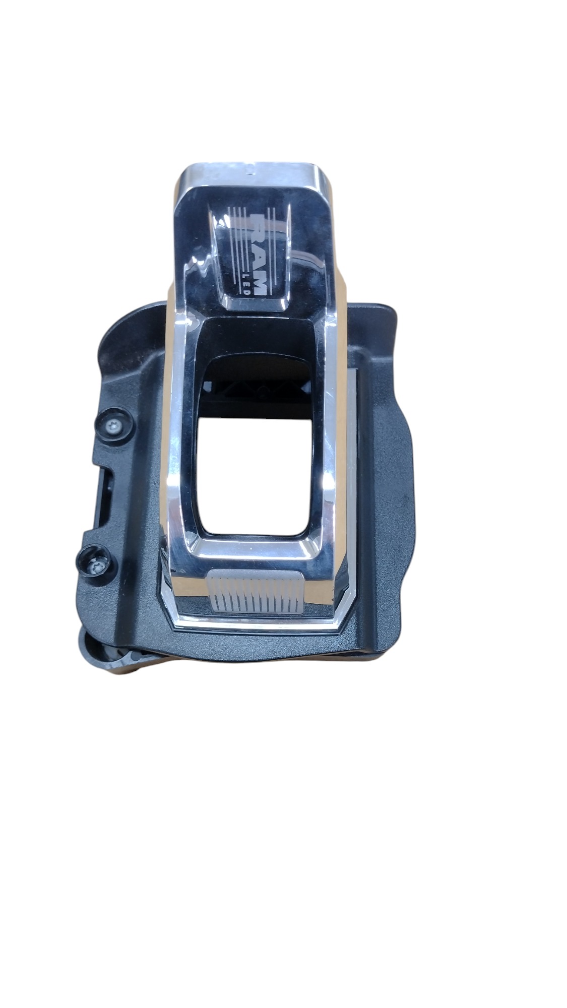 Acabamento Interno Farol L.e Rampage Rebel 2024 Cromado 2