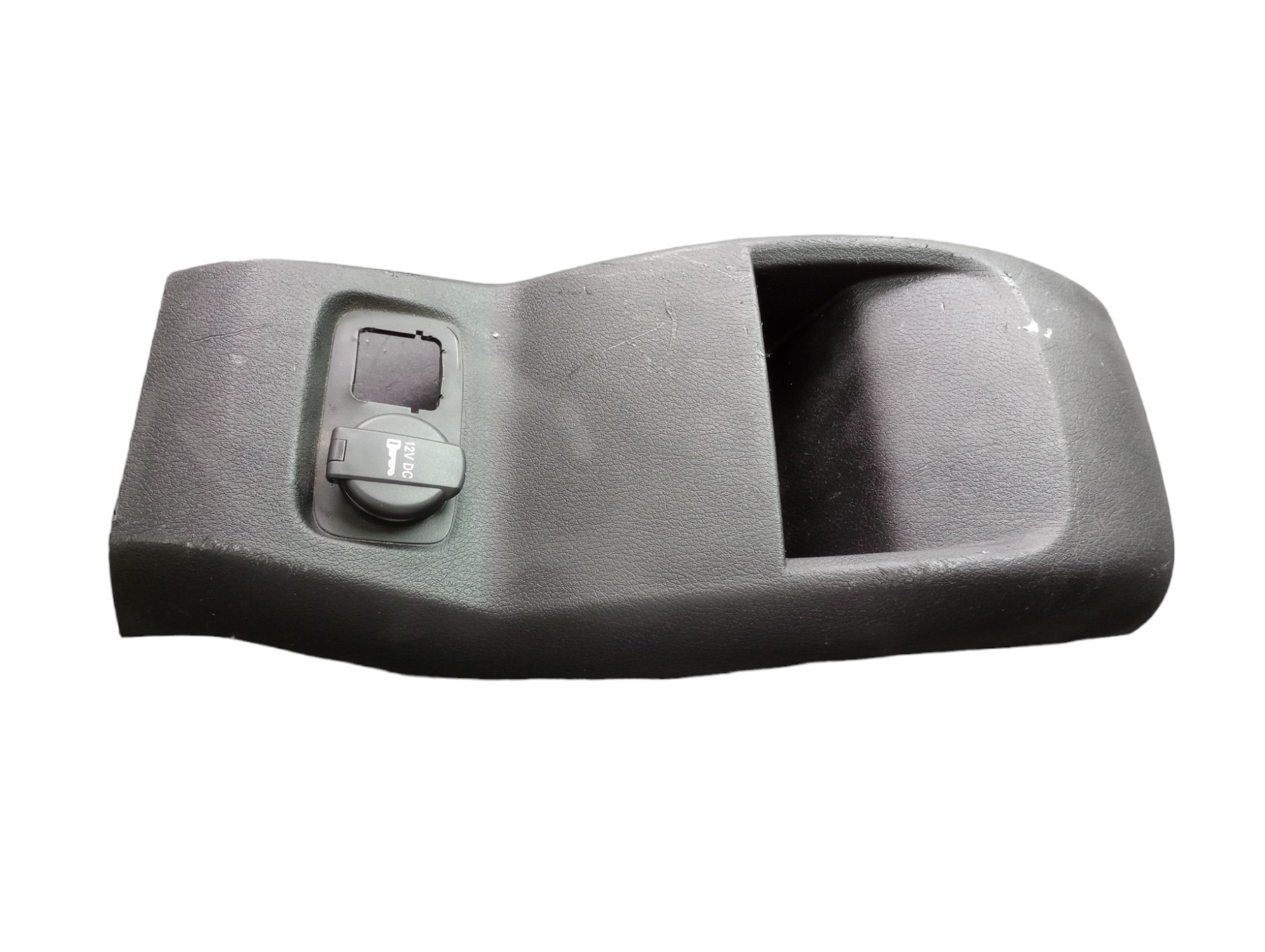 Moldura Console Traseiro Tomada Fiat Toro 2022 Com Detalhe 3