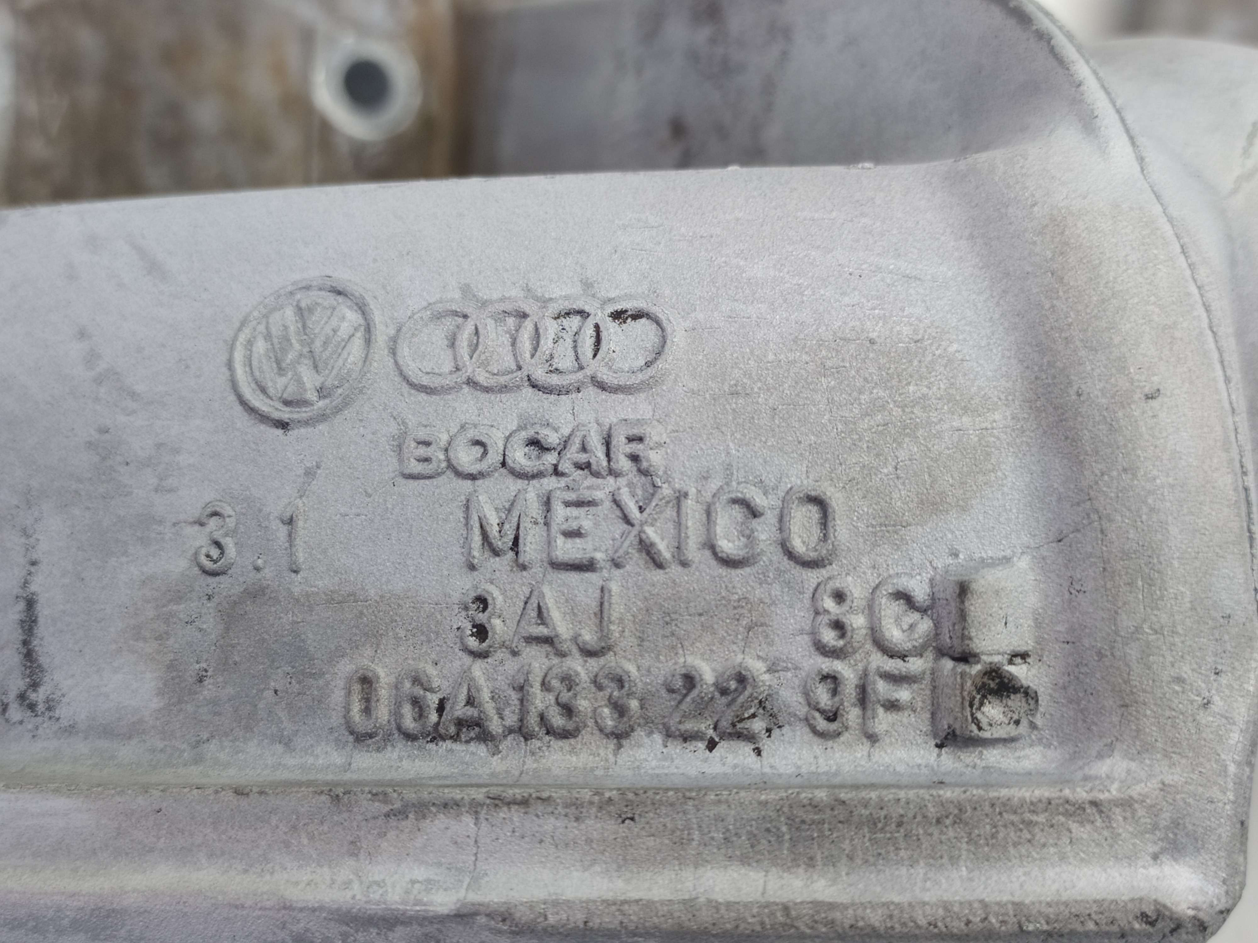 Defletor Escapamento Vw Golf 2000 06a133229f V53 7