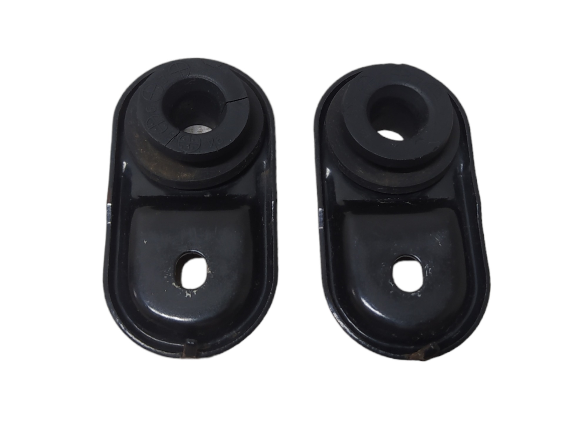 Coxim Superior Radiador Hyundai Accent 1996 1997 V73