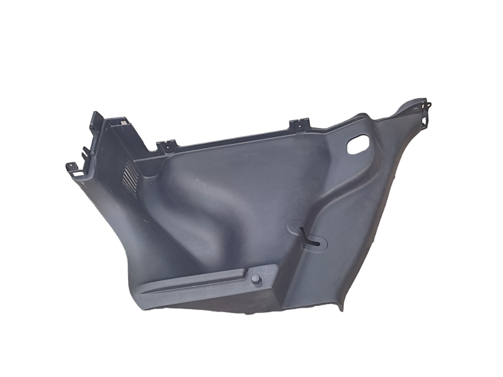 Forro Lateral Direito Do Porta Malas Hyundai Hb20 2014 V69 6