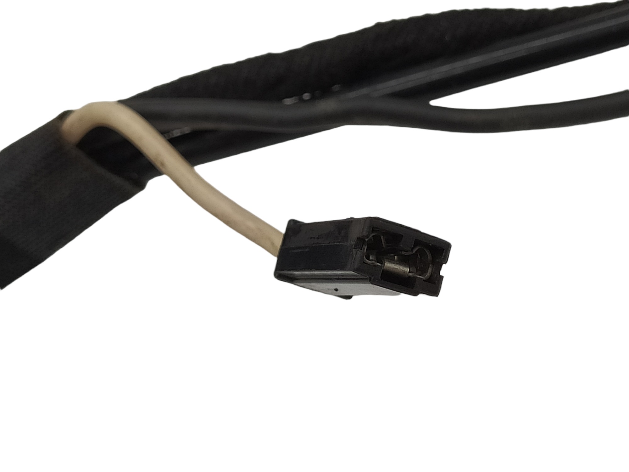 Chicote Tampa Traseira Esquerda 1j6971147h Vw Golf 2000 V53 8